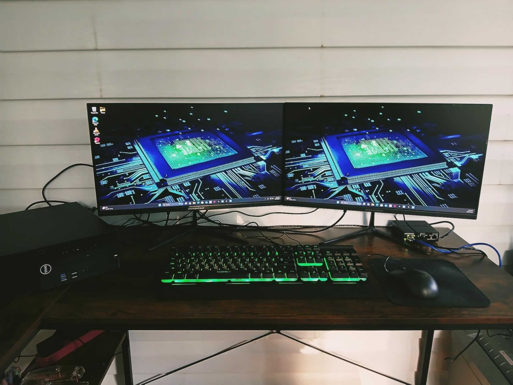Dell Optiplex 3060 Desktop Computer | Intel i5-8500 (3.2) | 32GB DDR4 RAM | 1TB SSD Solid State | Built in WiFi | Bluetooth | Windows 11 Professional | Home or Office PC (Renewed) customer photo 2