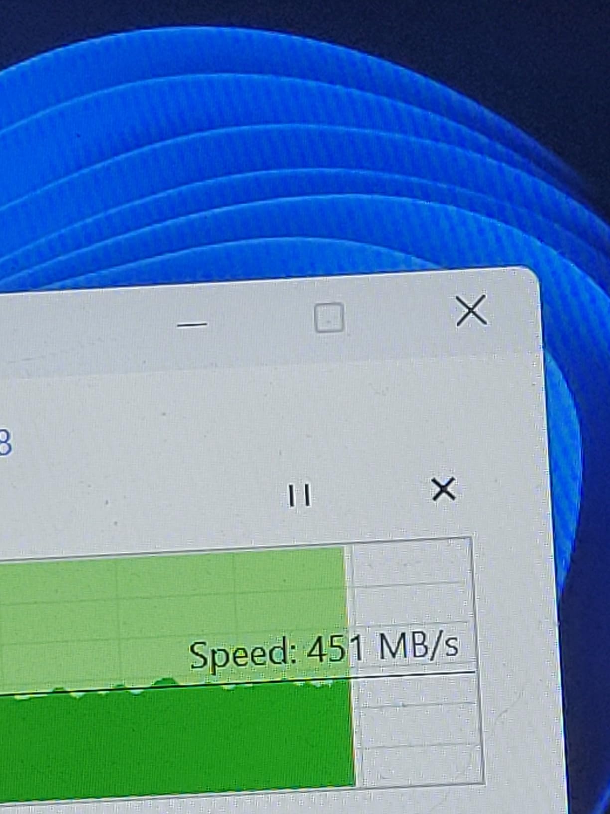 Crucial X9 Pro for Mac 2TB Portable SSD, Up to 1050MB/s Read/Write, 3.2 USB-C, External Solid State Drive, Optimized for Apple Devices, for Professional Creators, Light Gold - CT2000X9PROMACSSD9B02 - Customer Photo 4