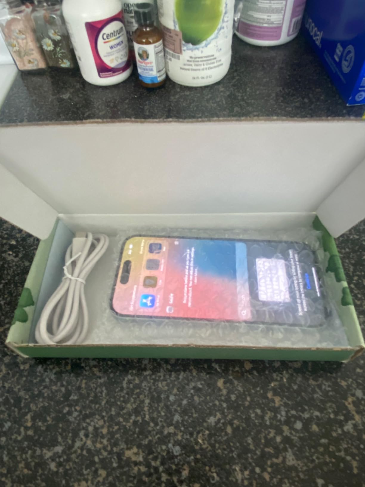 Apple iPhone 15, 128GB, Blue - Unlocked (Renewed) - Customer Photo 4