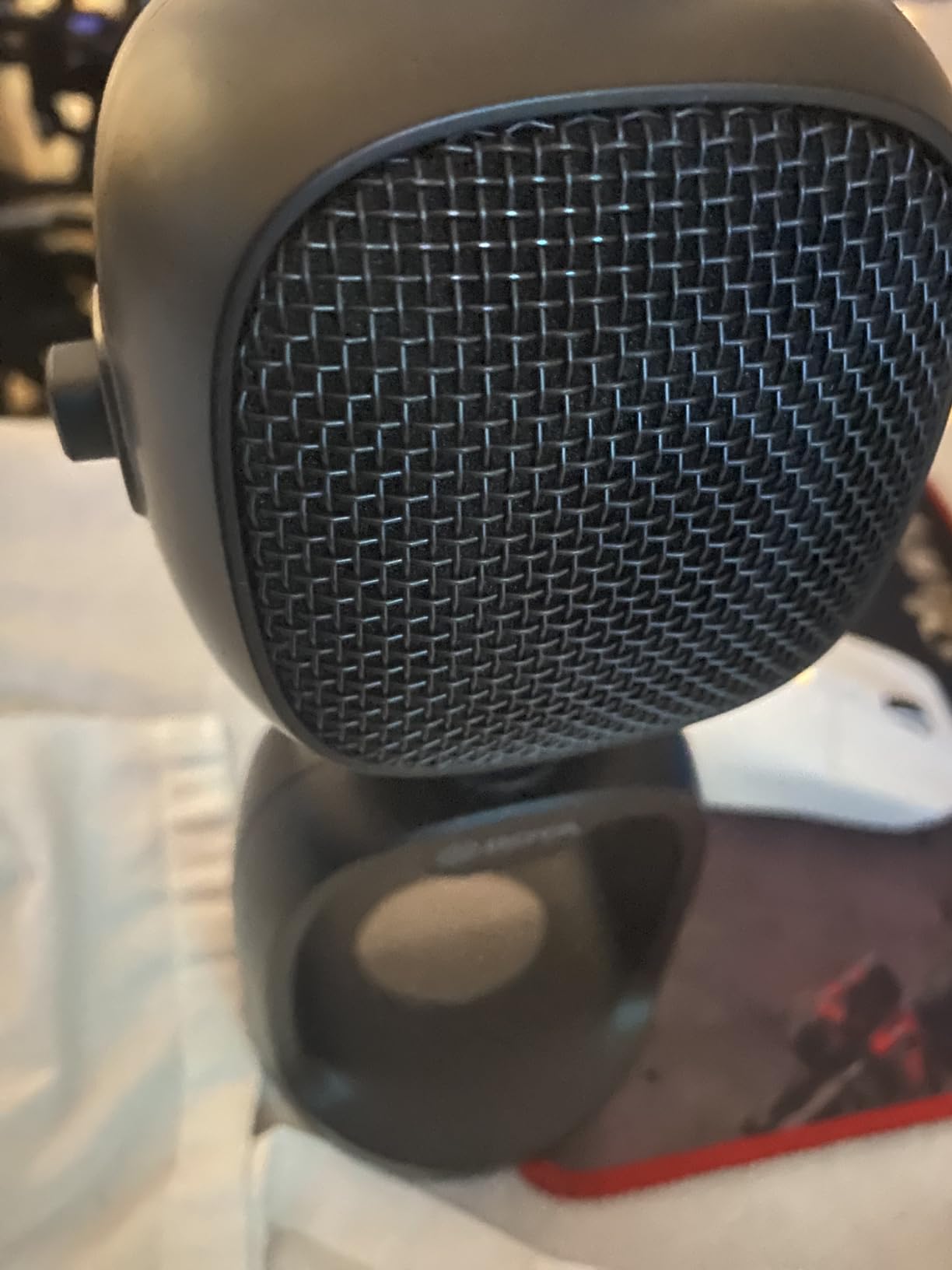 BOYA USB Condenser Gaming Microphone for PC, Mac, PS4, PS5 Computer Plug Play Mic with Gain Control, Volume Control, Mute, Headphone Jack for Live Streaming Music Recording Video YouTube by-CM6 - Customer Photo 1