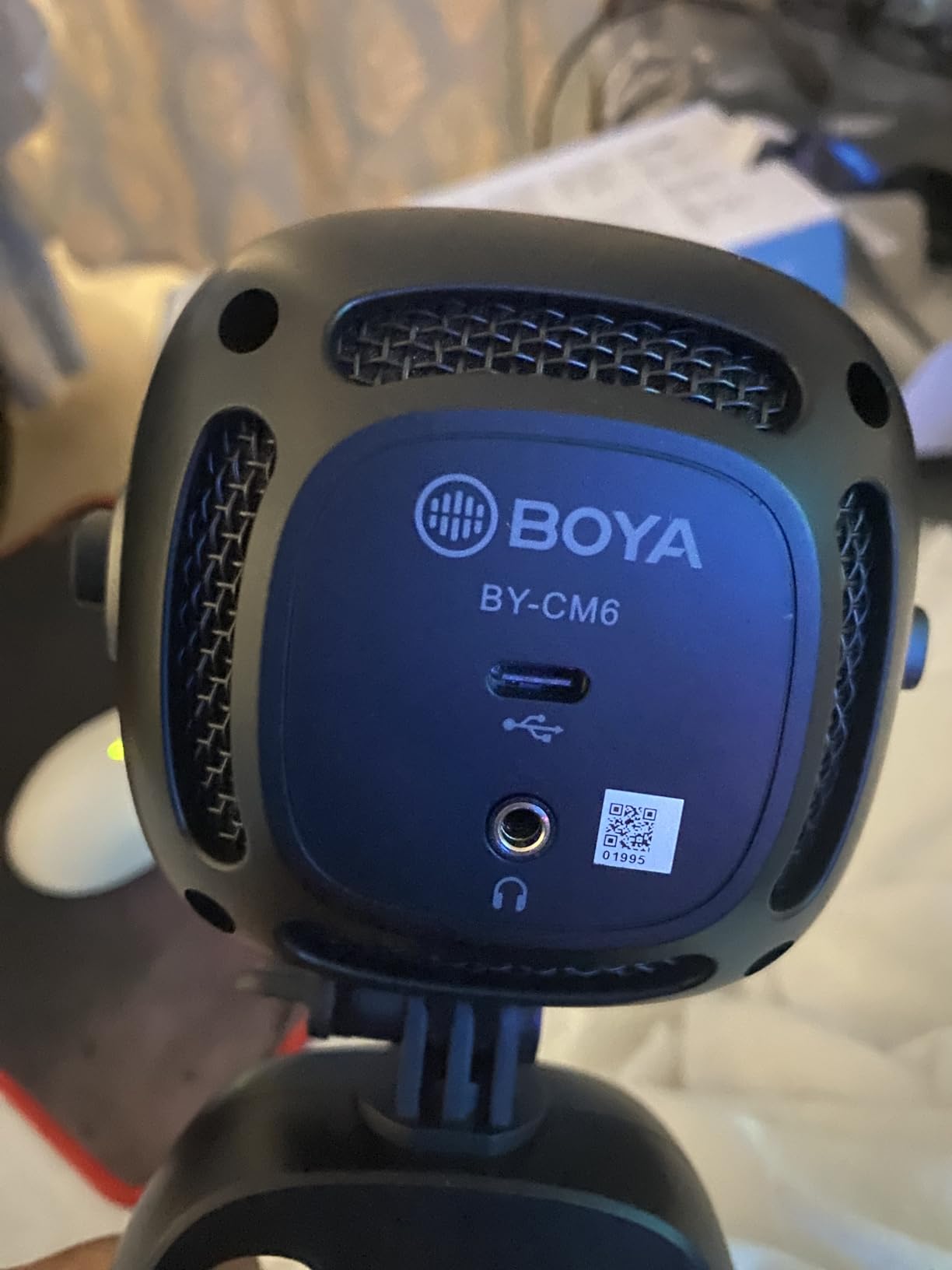 BOYA USB Condenser Gaming Microphone for PC, Mac, PS4, PS5 Computer Plug Play Mic with Gain Control, Volume Control, Mute, Headphone Jack for Live Streaming Music Recording Video YouTube by-CM6 - Customer Photo 2