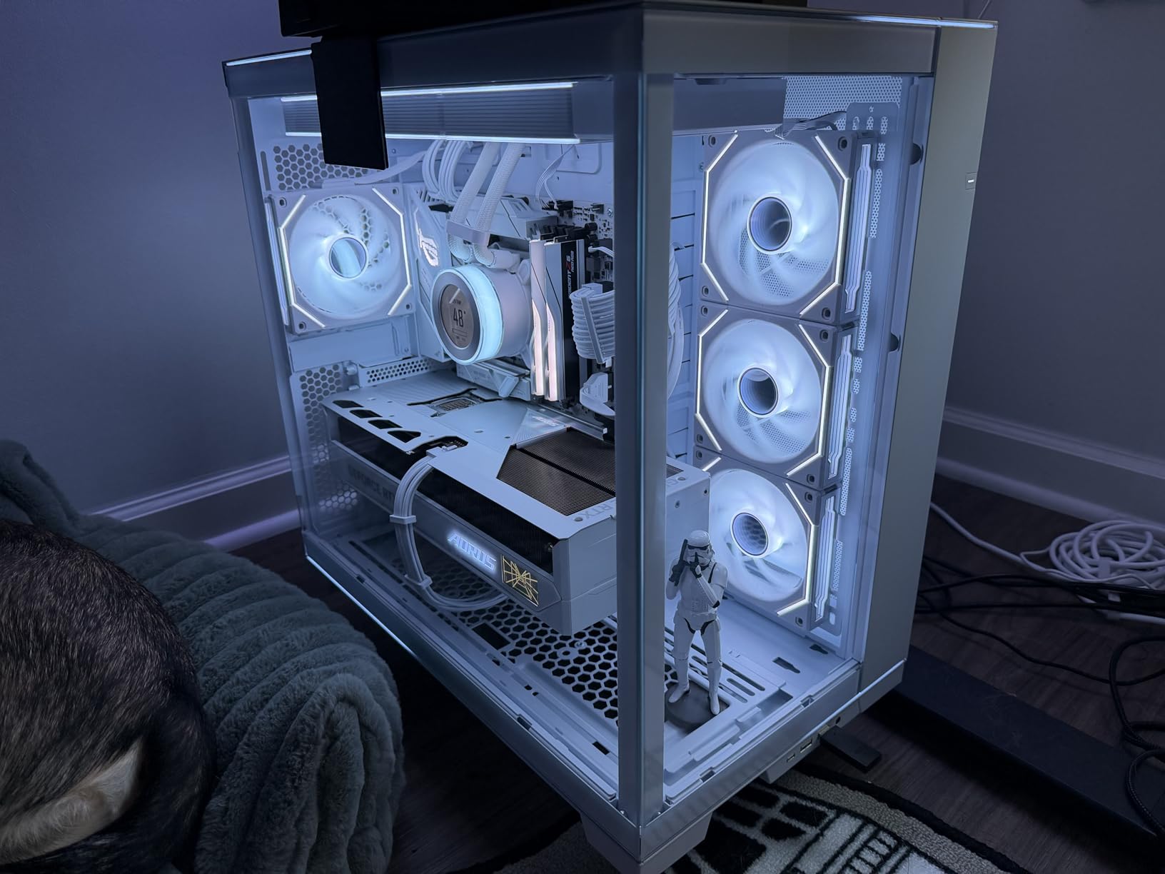Lian Li O11D EVO RGB E-ATX Gaming Dual Chamber case - ARGB Lighting Strips - Up to 420mm Radiator - Cable Management - Front and Side Tempered Glass Panels - Reversible Chassis (O11DERGBW.US) - Customer Photo 1