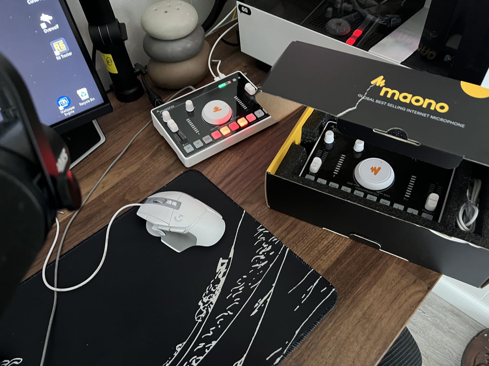 MAONO USB Audio interface for PC with 60 dB Pro-preamp, 24bit/192kHz, Dual USB interface for PC&Smartphone, Routing Software for Home Recording, Music Production, Guitar, Podcast, Streaming(PS22) Customer Review MAONO USB Audio interface for PC with 60 dB Pro-preamp, 24bit/192kHz, Dual USB interface for PC&Smartphone, Routing Software for Home Recording, Music Production, Guitar, Podcast, Streaming(PS22) - Customer Photo 1