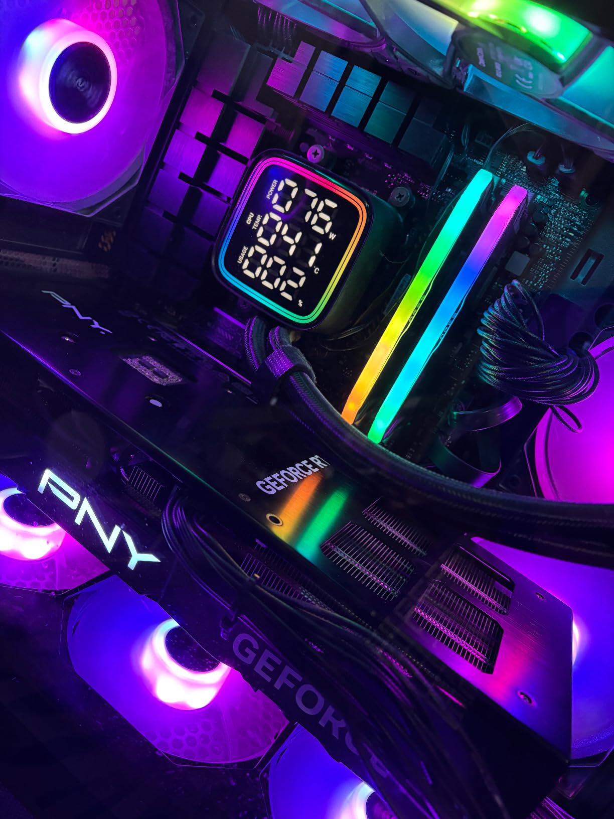 PNY GeForce RTX™ 4080 Super 16GB Verto™ OC Triple Fan Graphics Card DLSS 3 (256-bit, PCIe 4.0, GDDR6X, HDMI/DisplayPort, Supports 4k, incl. Adapter Anti-Sag Support Bracket, 3 Slot) - Customer Photo 1