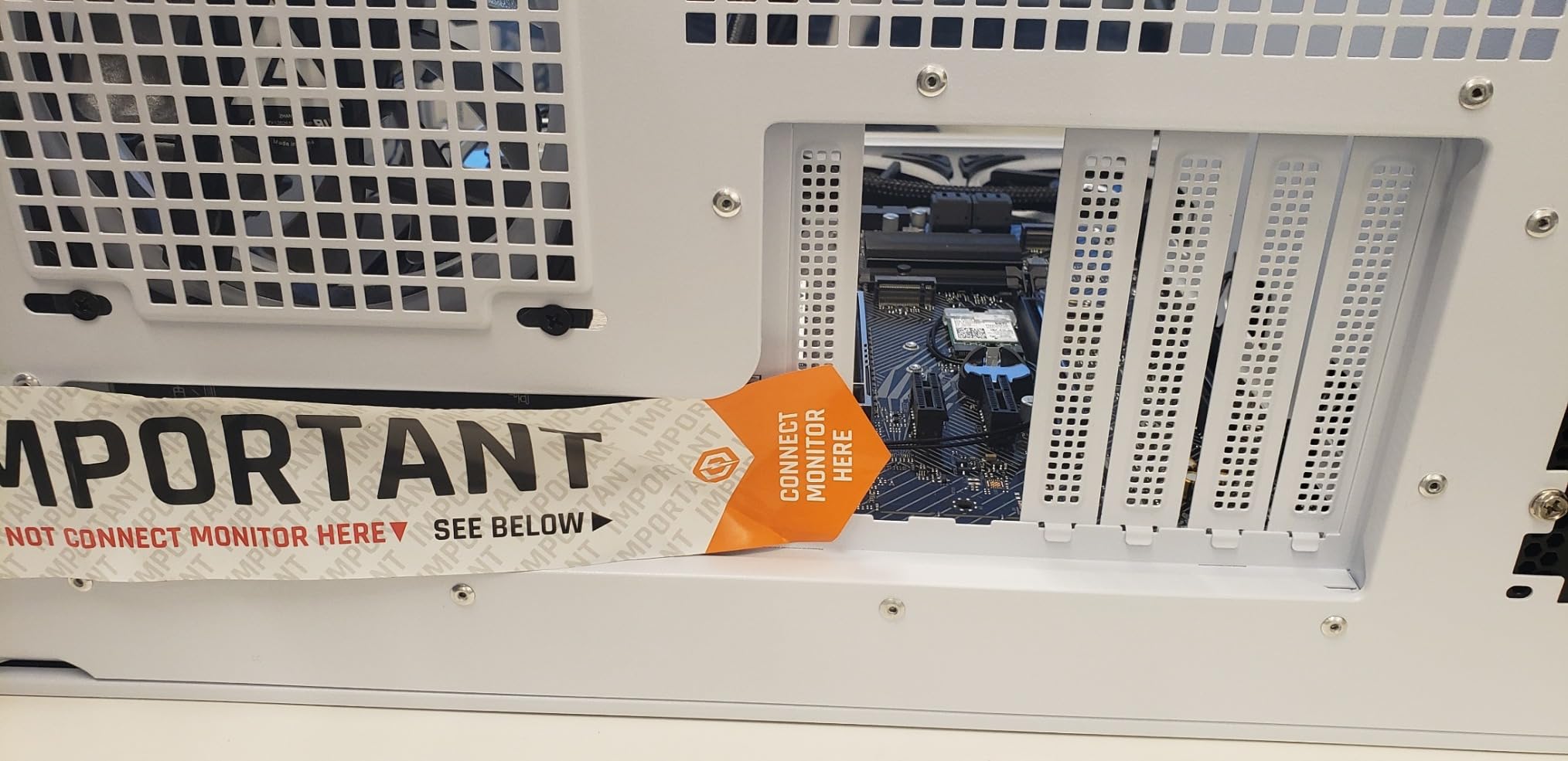 CyberPowerPC Gamer Xtreme VR Liquid Cool Gaming PC, Intel Core i9-14900KF 3.2GHz, GeForce RTX 4080 Super 16GB, 64GB DDR5, 4TB PCIe Gen4 SSD, WiFi Ready & Windows 11 Home (GXiVR8620A4) - Customer Photo 2