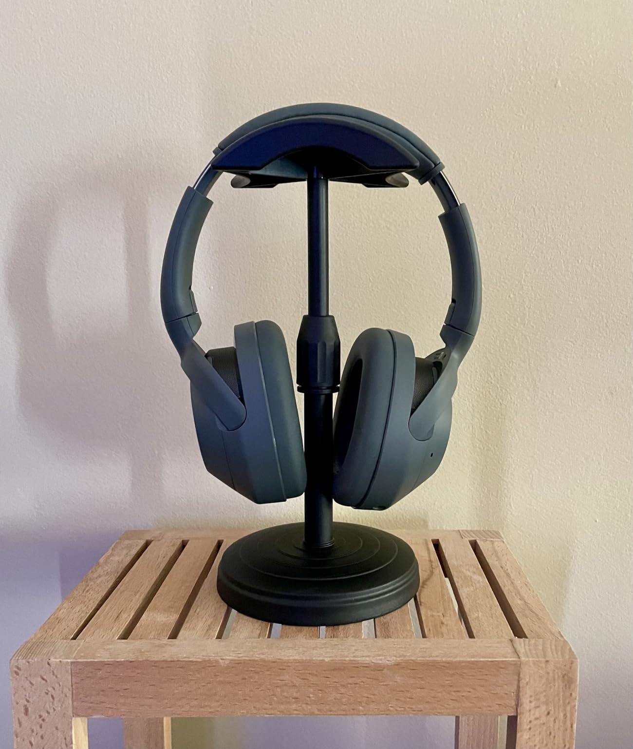 Headphone for Desk Hanger Holder Organizer Keeper Racks Storage Mount Gaming Headset Stand Premium Functional Craftmanship Headset Stand (Plastic) - Customer Photo 2