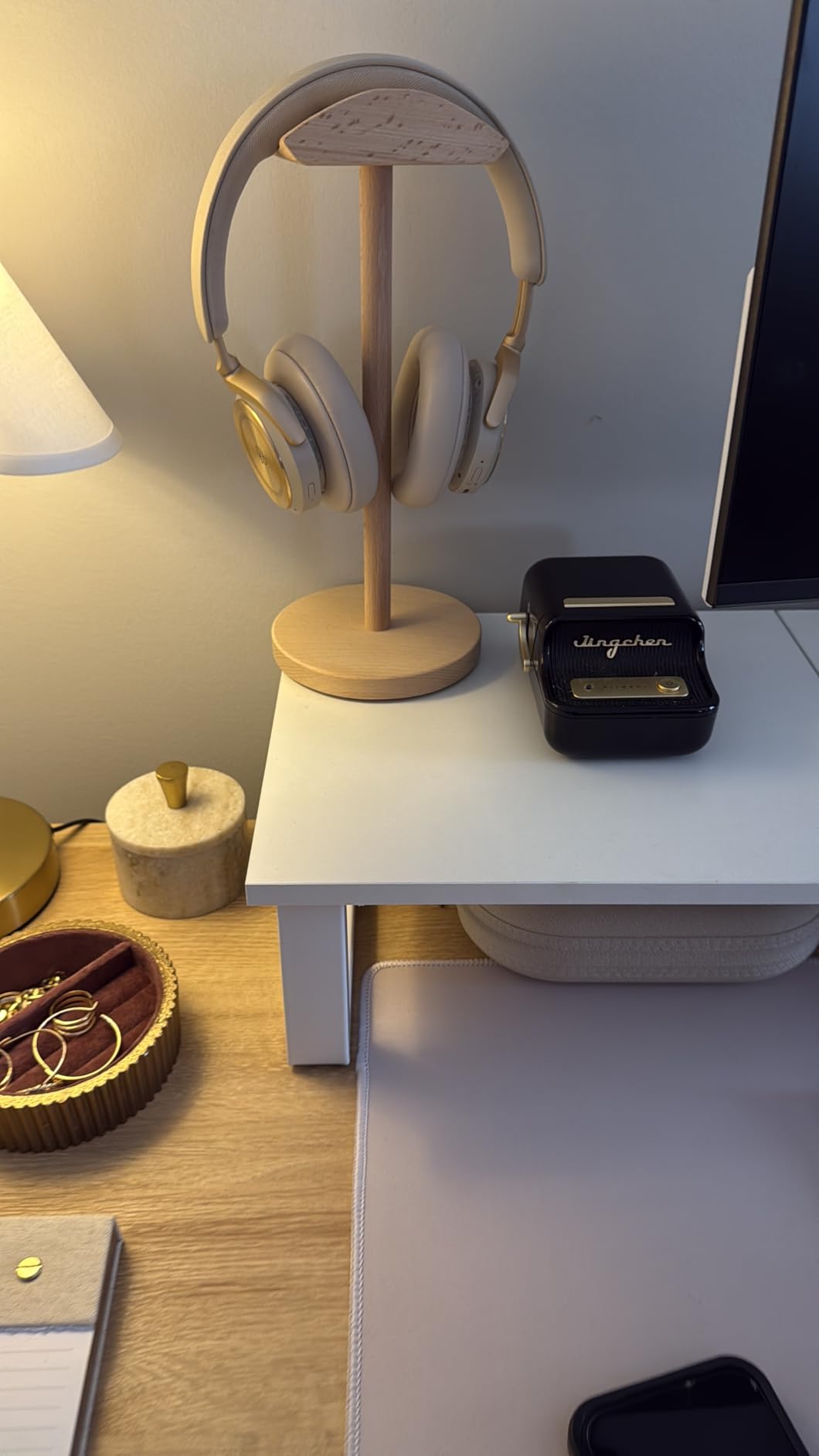 Headphone for Desk Hanger Holder Organizer Keeper Racks Storage Mount Gaming Headset Stand Premium Functional Craftmanship Headset Stand (Metal) - Customer Photo 1