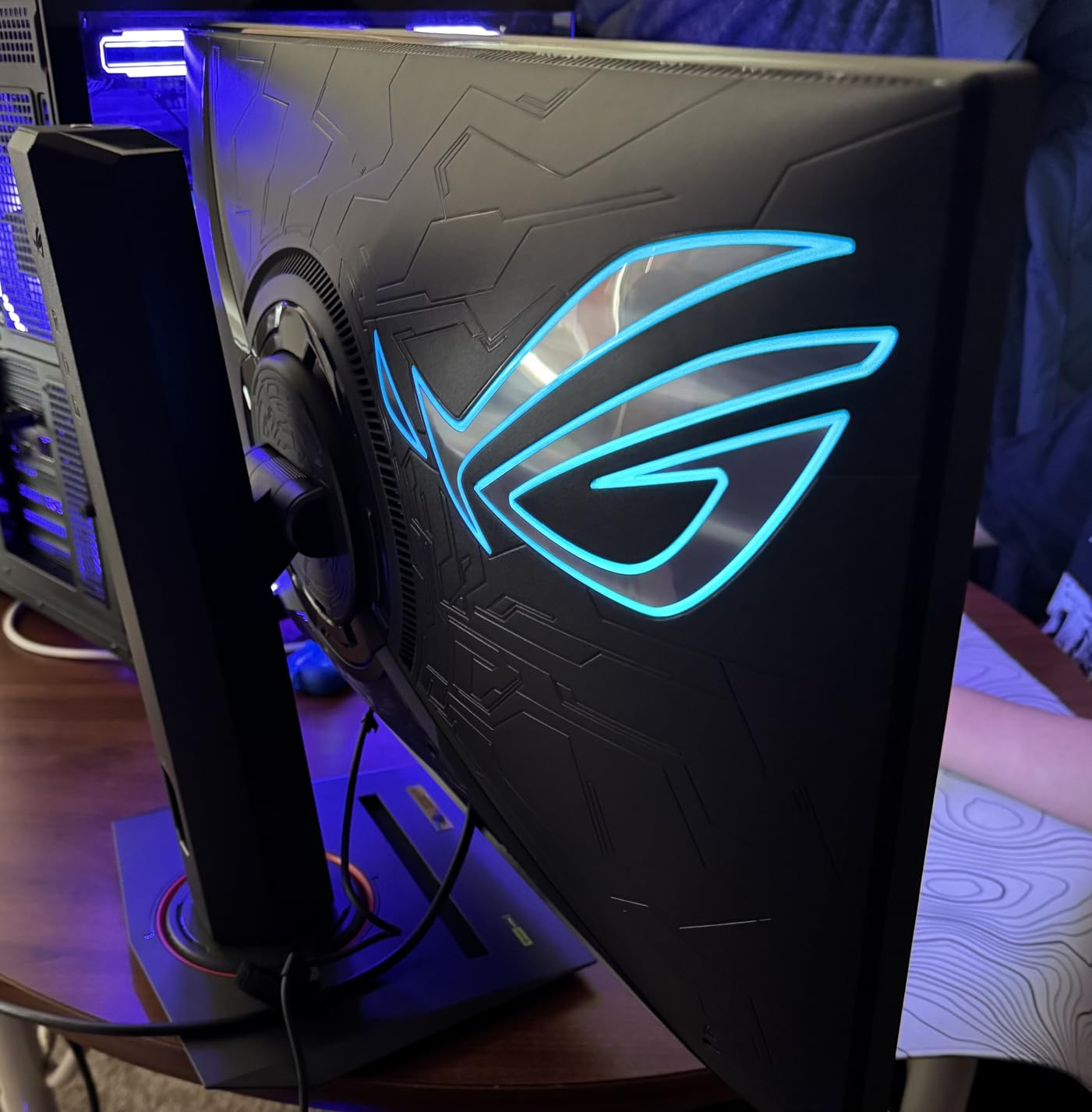 ASUS ROG Strix 27