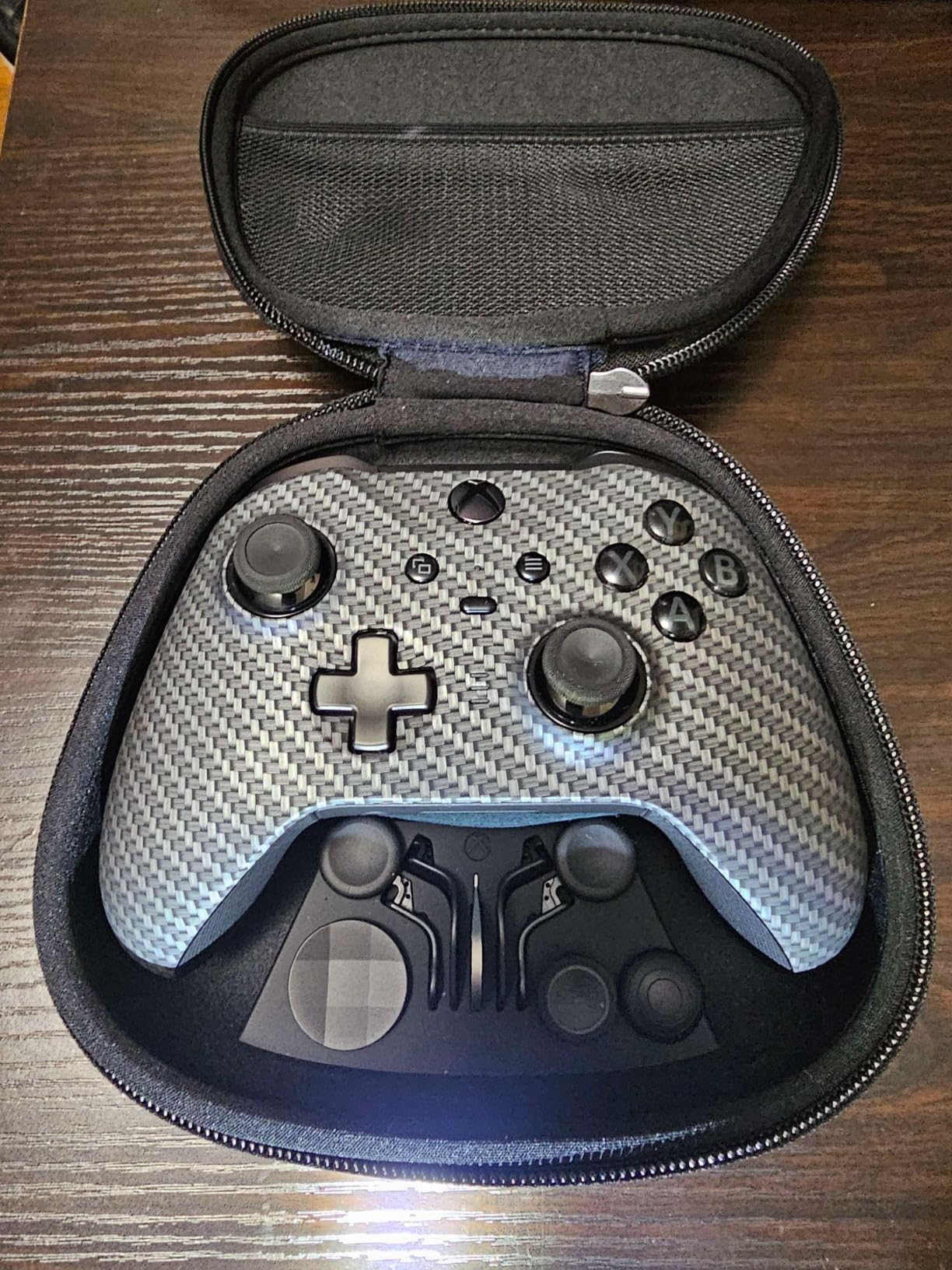 Custom Controllerzz Elite Series 2 Controller Compatible With Xbox One, Xbox Series S, and Xbox Series X (Golden Waves) - Customer Photo 1