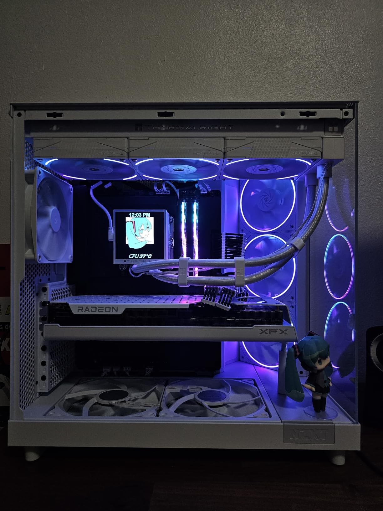 XFX Speedster QICK319 Radeon RX 7800 XT White CORE Gaming Graphics Card with 16GB GDDR6 HDMI 3xDP, AMD RDNA 3 RX-78TQICKW9 - Customer Photo 2