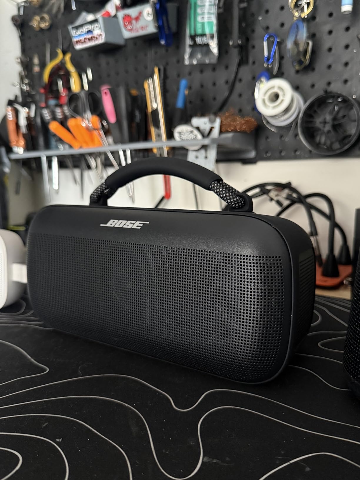 Bose SoundLink Max Portable Speaker, Large IP67 Waterproof Bluetooth Speaker, Up to 20 Hours of Playtime, USB-C, Built-in 3.5mm AUX Input, Black - Customer Photo 2