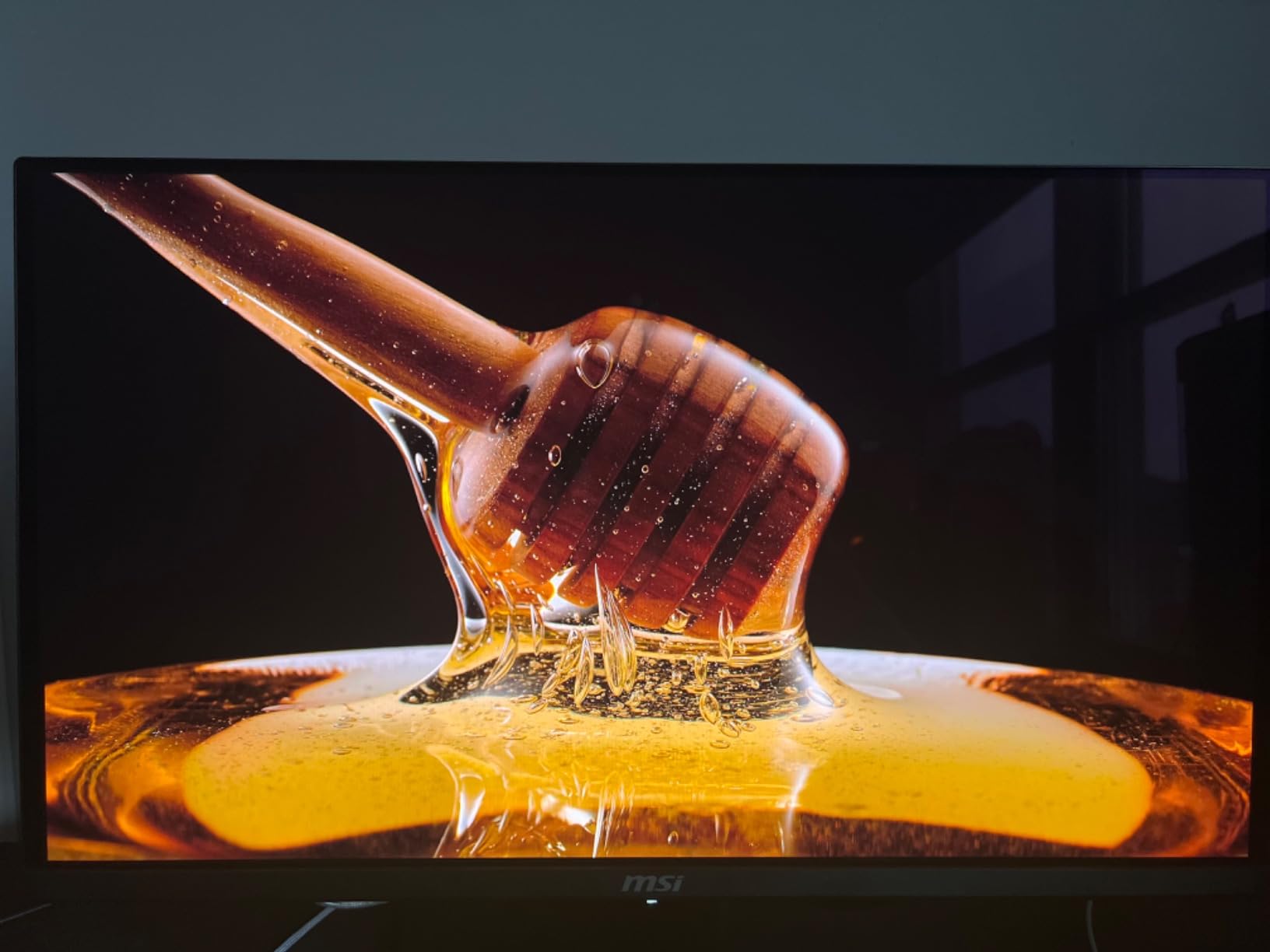 MSI MAG 321UPX QD-OLED, 32