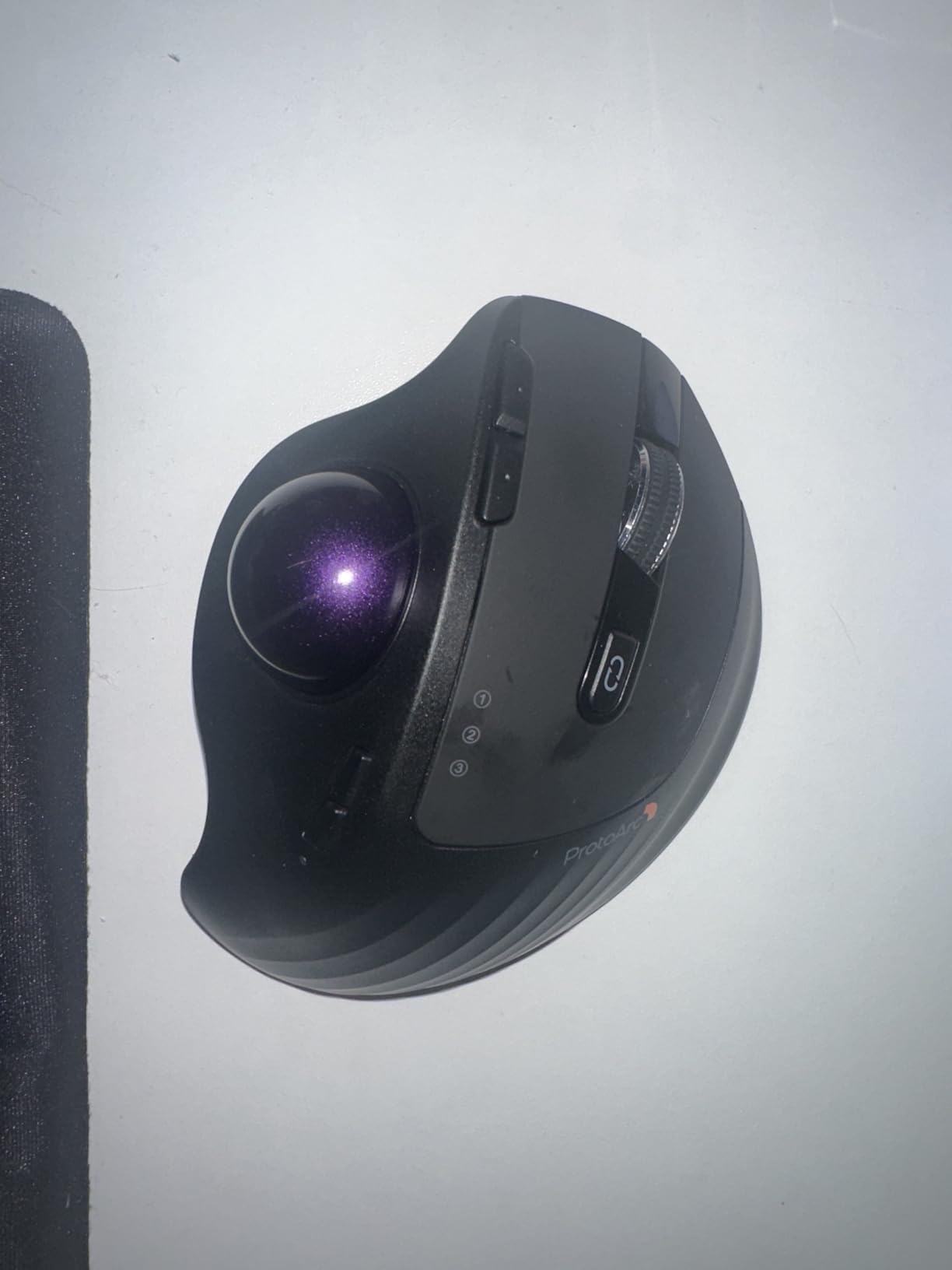 ProtoArc Wireless Trackball Mouse, EM01 NL Ergonomic Bluetooth Rollerball Thumb Rechargeable Computer Laptop Mouse, Adjustable Angle & 3 Device Connection for PC, Mac, Windows-Gray Ball - Customer Photo 1