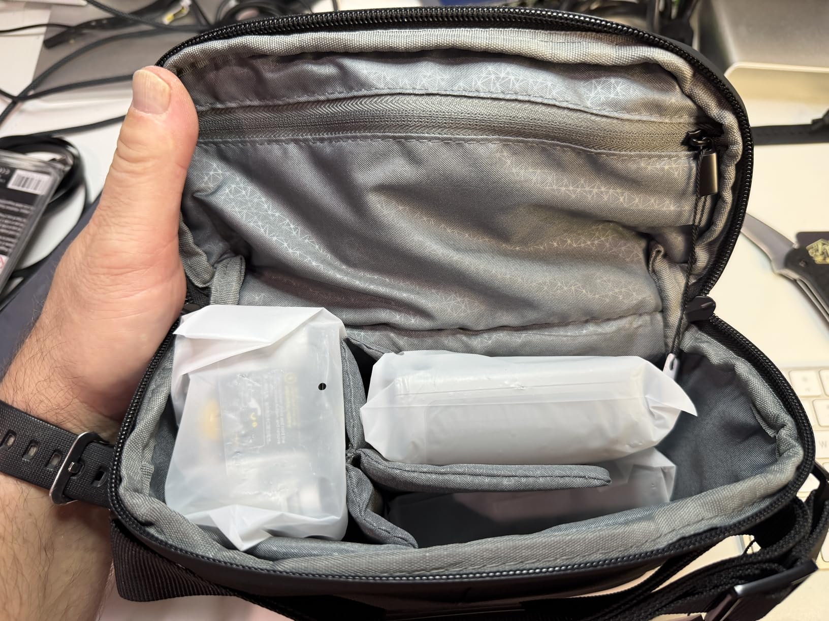 DJI Mini 4K, Drone with 4K UHD Camera for Adults, Under 249 g, 3-Axis Gimbal Stabilization, 10km Video Transmission, Auto Return, Wind Resistance, 1 Battery for 31-Min Max Flight Time, Intelligent Flight - Customer Photo 5