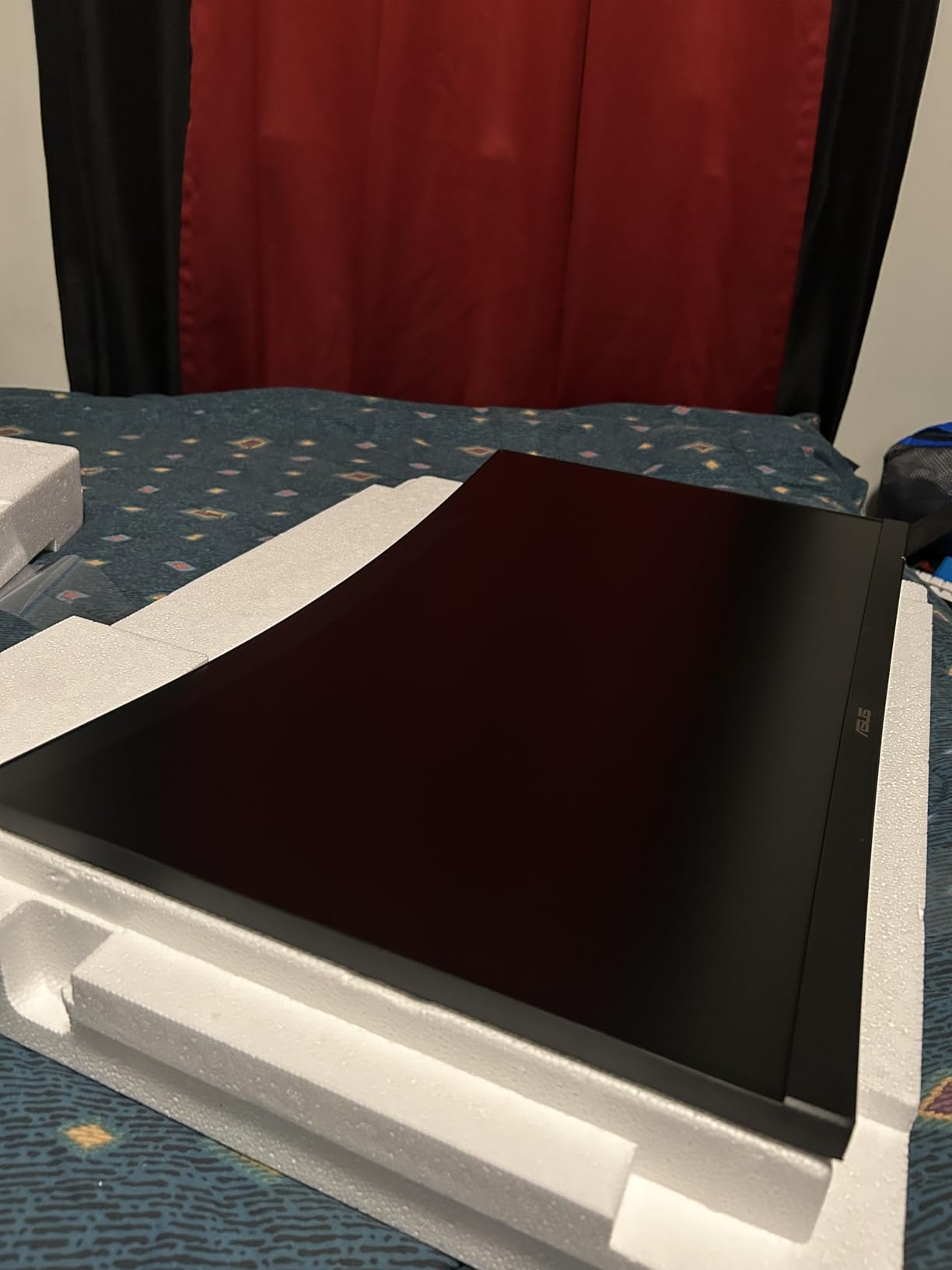 ASUS TUF Gaming 24