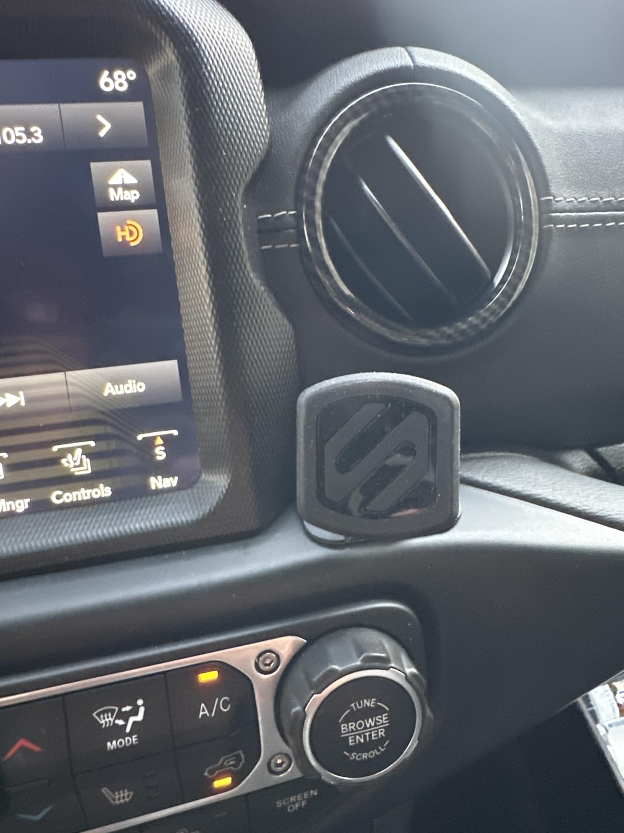 Scosche MXWDL Magnetic Cell Phone Holders for Your Car Dash/Windshield, Suction Cup Phone Holder Car Mount with Extra Strong Magnet, Thick Metal Plate Compatible with iPhone, Samsung and More, 2 Pack - Customer Photo 2