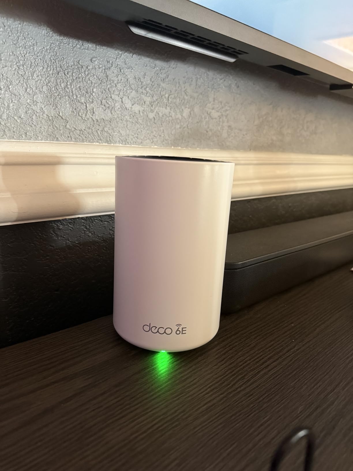 TP-Link Deco XE70 Pro AXE4900 Tri-Band WiFi 6E Mesh WiFi Router - 1 x 2.5bps WAN/LAN Port, 2 x 1 Gbps LAN Ports, 4.9 Gbps Wi-Fi 2,900 Sq. Ft Coverage, Connect up to 200 Devices, 1-Pack - Customer Photo 4
