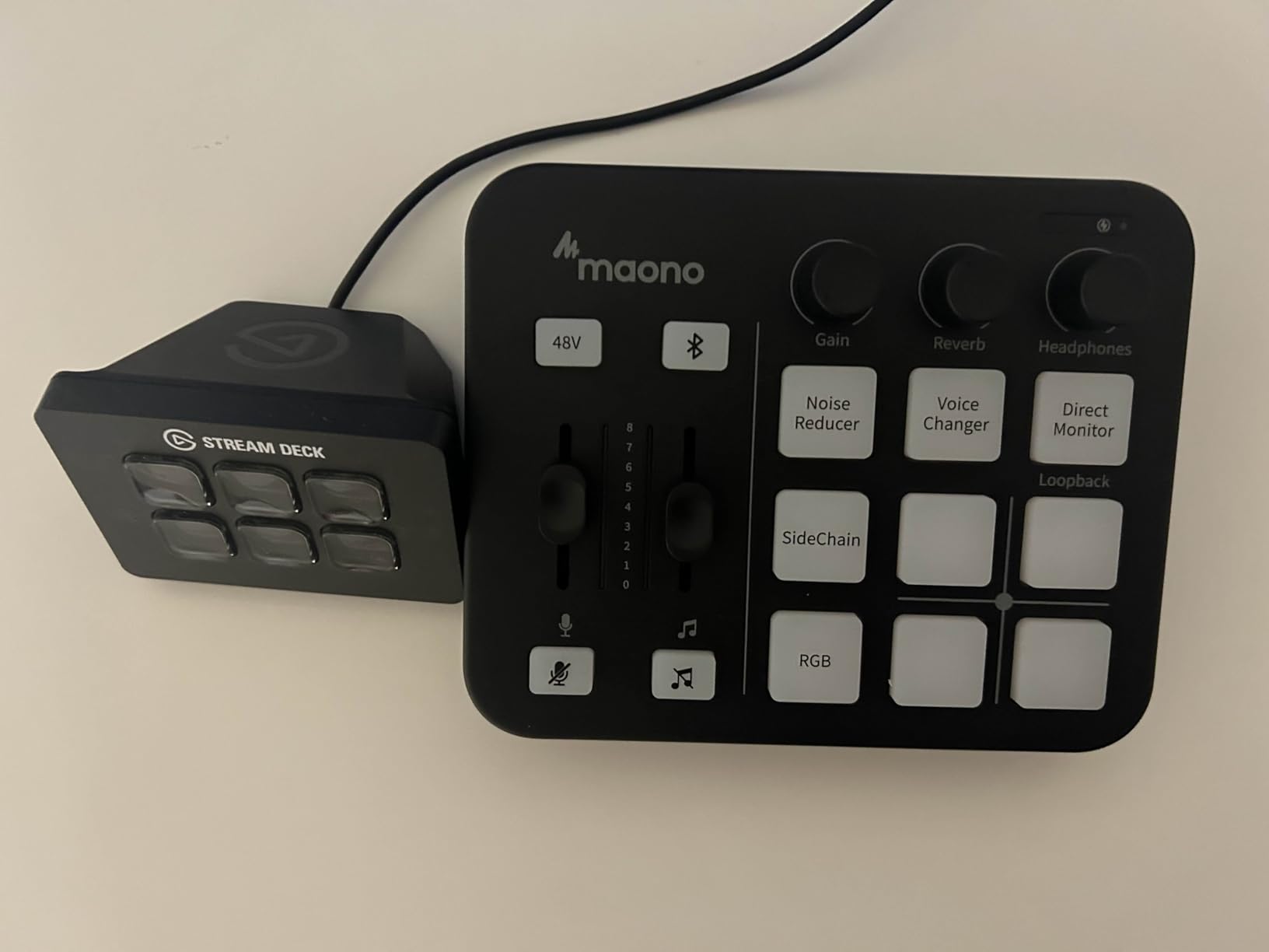 MAONO Gaming Audio Mixer, Audio Interface with Pro-preamp, RGB, Bluetooth, 48V Phantom Power for Live Streaming, Podcasting, Content Create, Gaming MaonoCaster G1 NEO (Not for USB Mic) Customer Review MAONO Gaming Audio Mixer, Audio Interface with Pro-preamp, RGB, Bluetooth, 48V Phantom Power for Live Streaming, Podcasting, Content Create, Gaming MaonoCaster G1 NEO (Not for USB Mic) - Customer Photo 2