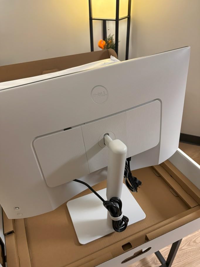 Dell S2725DS Monitor - 27 Inch, QHD (2560x1440) Display, 100Hz refresh rate, 1500:1 contrast ratio, TÜV Rheinland Eye comfort 4 Star, Integrated 2x5W speaker, Height/Tilt/Swivel/Pivot- Ash White color - Customer Photo 5
