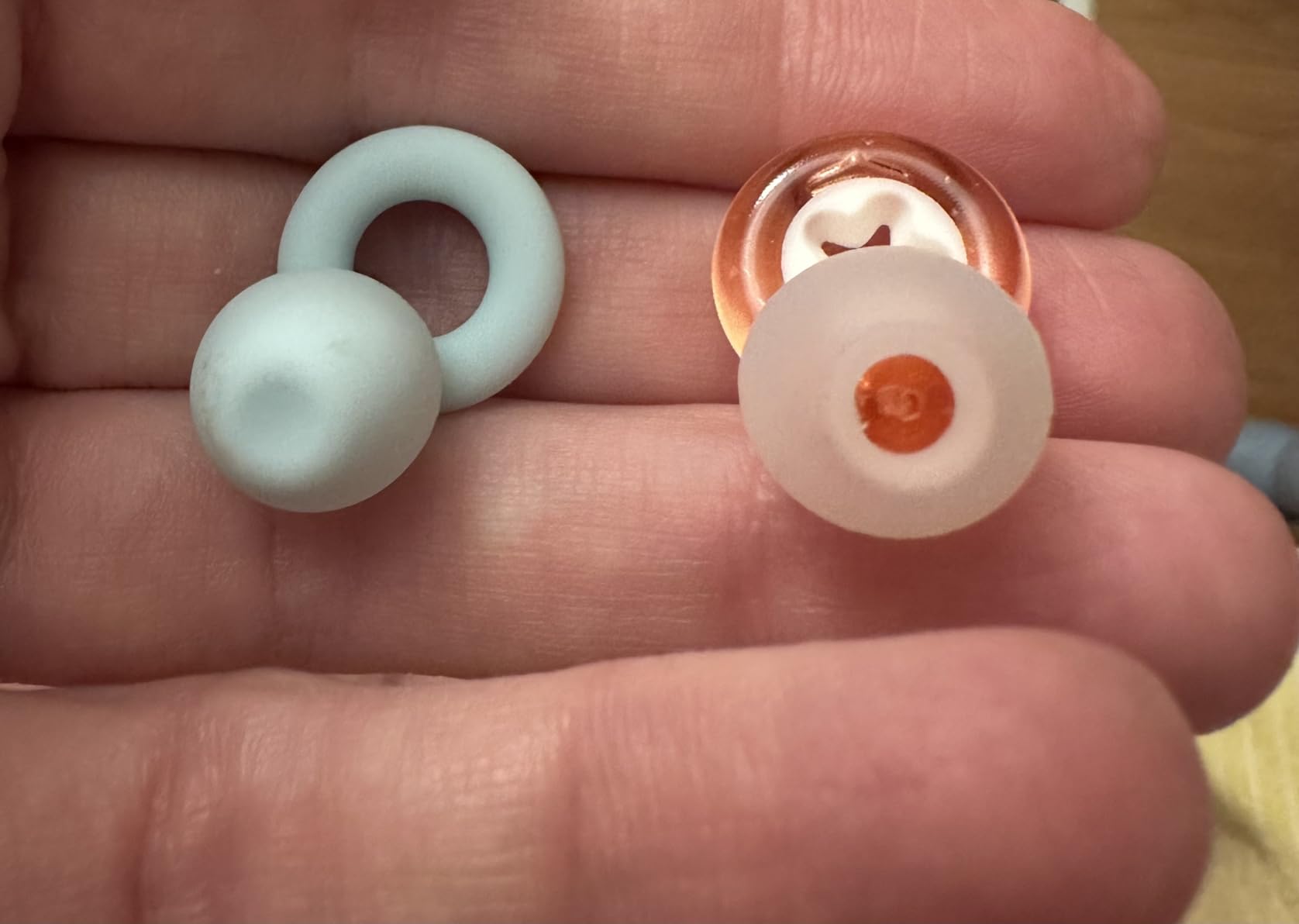 Loop Quiet 2 Ear Plugs – Ultra-Comfy Reusable 24dB (SNR) Noise-Reducing Earplugs for Sleep, Deep Focus, Travel, Noise Sensitivity, Flexible Hearing Protection, Customizable Fit - Customer Photo 1