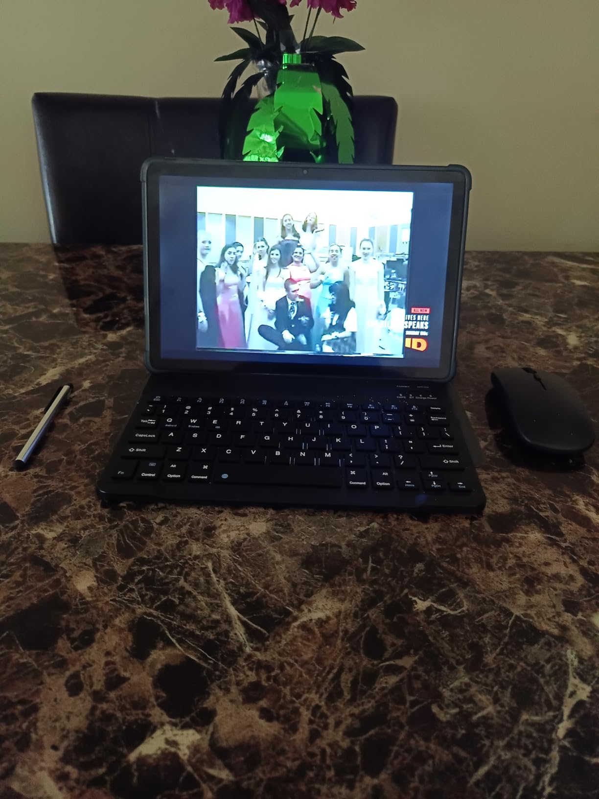 Android Tablet, 11 inch Android 15 Tablet with Keyboard, 24GB+128GB, 1TB Expand, 8000mAh, 5MP+13MP, 2.4G&5G WiFi, IPS Touch Screen, GMS Certified, 2 in 1 Tablets with Case, Mouse, Stylus(Black) - Customer Photo 4