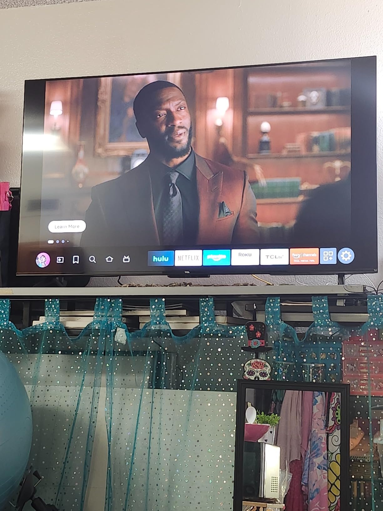 TCL 65-Inch Class S5 UHD 4K LED Smart TV with Fire TV (65S551F, 2024 Model), Dolby Vision, HDR PRO+, Dolby Atmos, Alexa Built-in with Voice Remote, Apple AirPlay 2 Compatibility, Streaming Television - Customer Photo 5