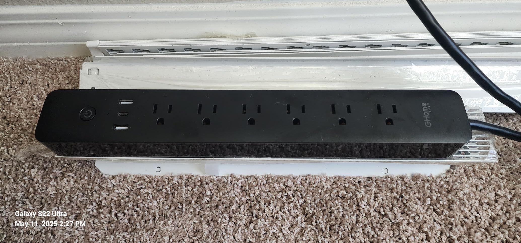 GHome Smart Plug Power Strip, 3 USB (30W Fast Charging) and 6 Individually Controlled Outlets, WiFi Surge Protector Works with Alexa & Google Home, Energy Monitor, 7.18 ft Mountable Flat Plug, 2A1C - Customer Photo 4