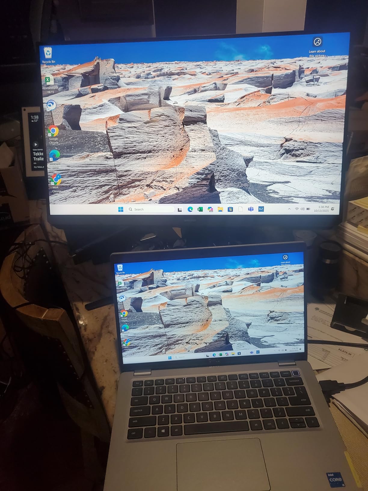 Samsung 24-Inch Odyssey G3 (G30D) Series FHD Gaming Monitor, 1ms, 180Hz, AMD FreeSync, Adjustable Stand, Black Equalizer, Virtual Aim Point, Eye Saver Mode, Flicker-Free, LS24DG302ENXZA - Customer Photo 1