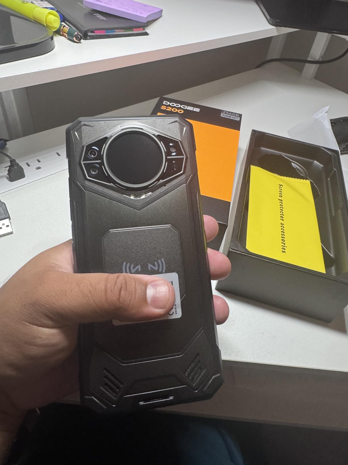 DOOGEE S200 Rugged Smartphone 5G Unlocked, 256GB+32GB RAM Rugged Phone with 1.32