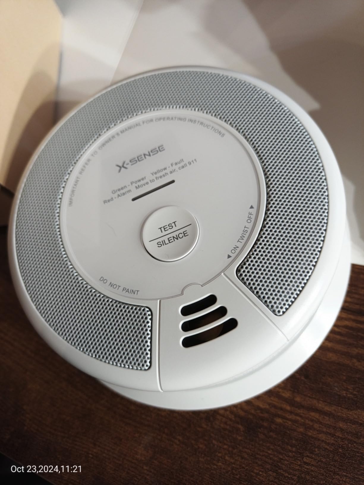 X-Sense Smart Smoke Detector Carbon Monoxide Detector Combo with No Fee App Notification, Replaceable Battery Powered Smoke Detector and Carbon Monoxide Detector, SC06-WX, 1-Pack - Customer Photo 2