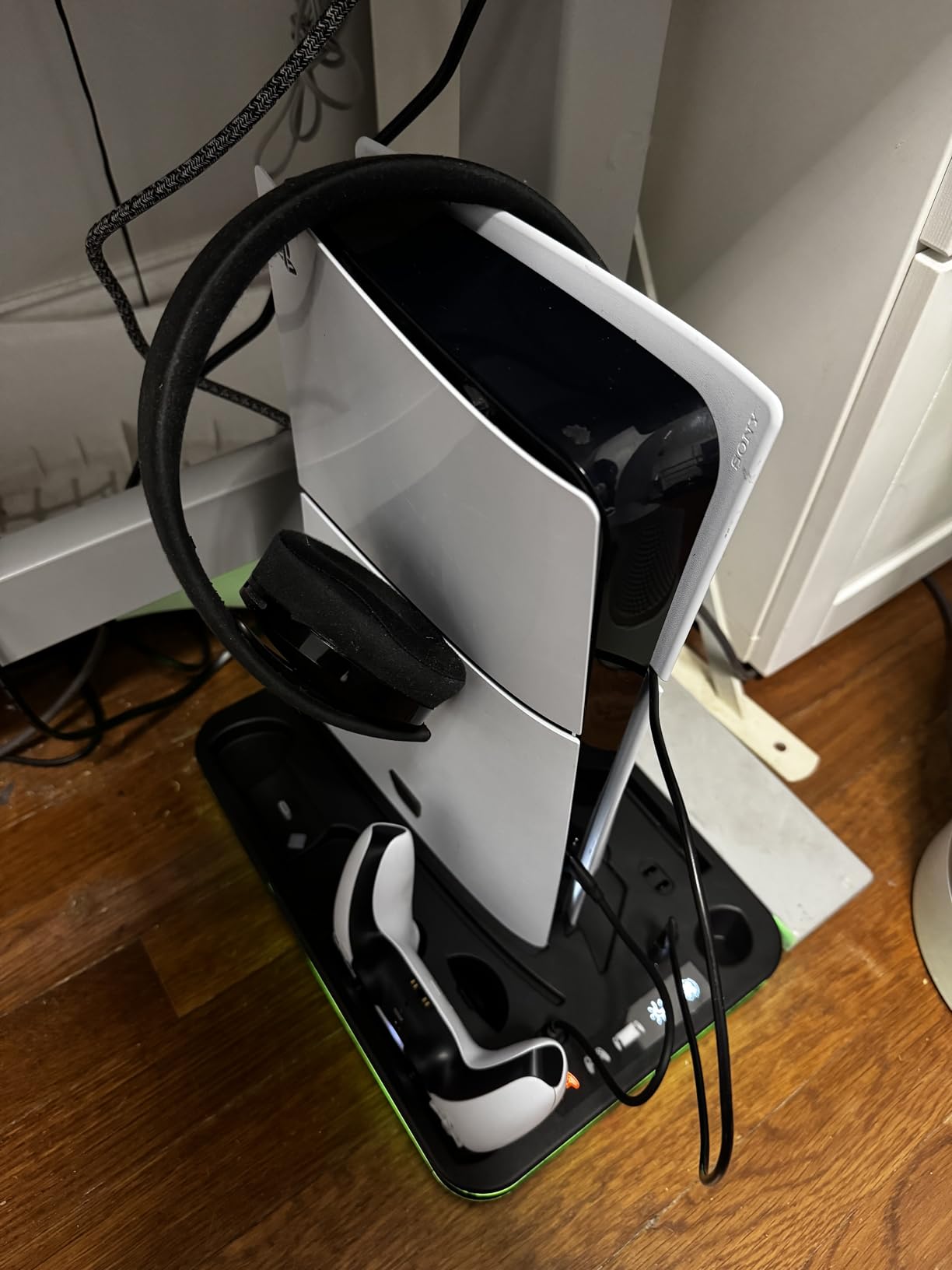 PlayStation Portal Charger, PS5 Stand and Cooling Station with RGB LED Controller Charging Dock Accessories, PS5 Edge Controller and PS Portal Charger, Headset and Remote Holders - Customer Photo 1