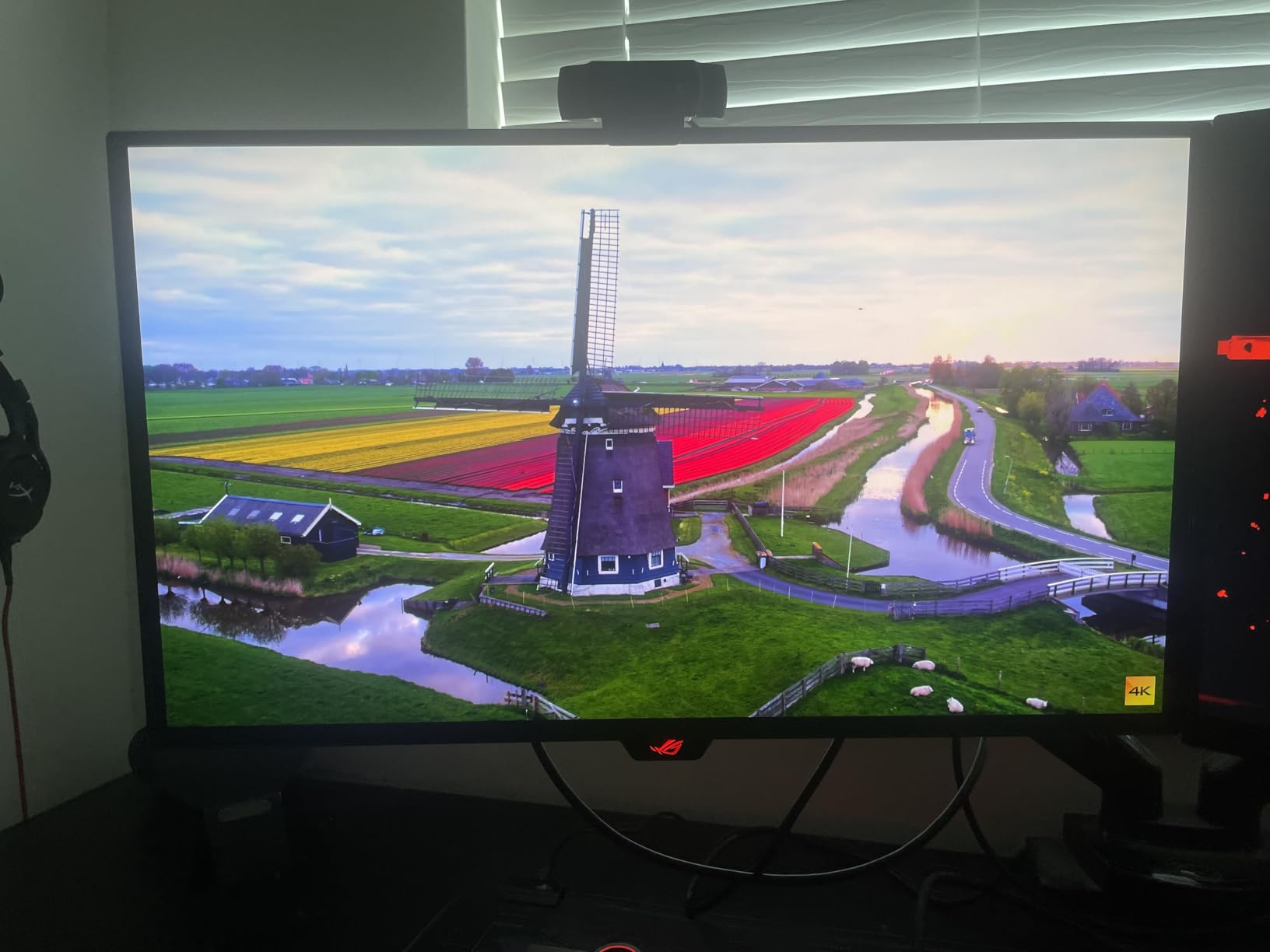 ASUS ROG Strix 26.5