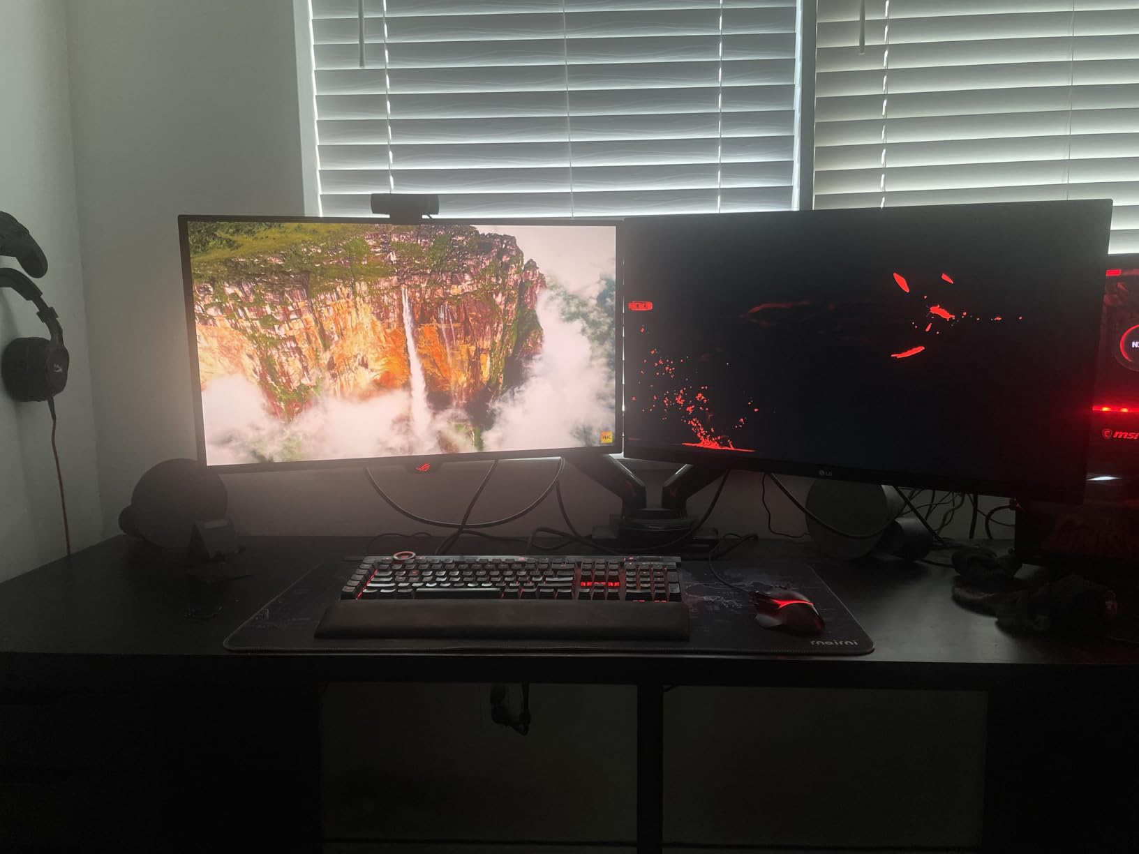 ASUS ROG Strix 26.5