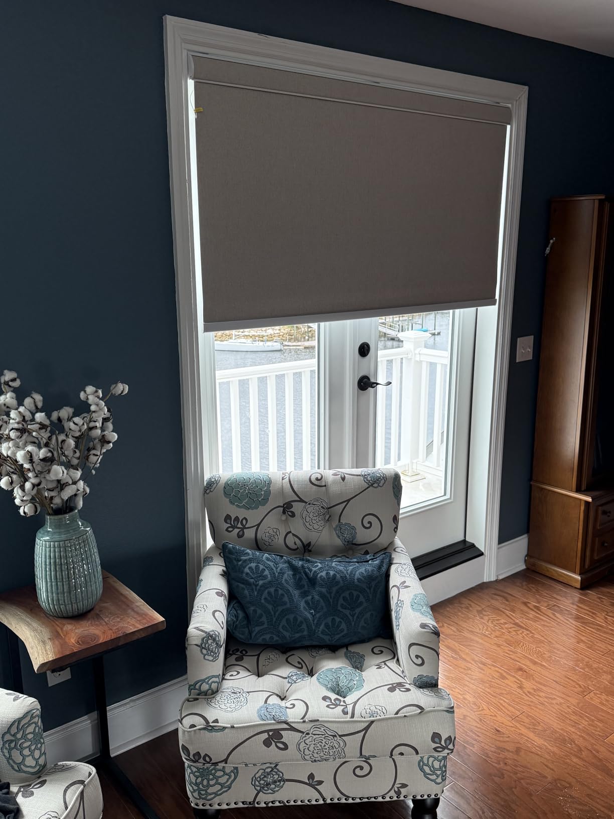 Kincmo Motorized Blinds with Remote,100% Blackout Motorized Roller Shades Work with Apple Homekit,Alexa,Google, Custom Electric Blinds with App,Voice Control (Linen White) - Customer Photo 1