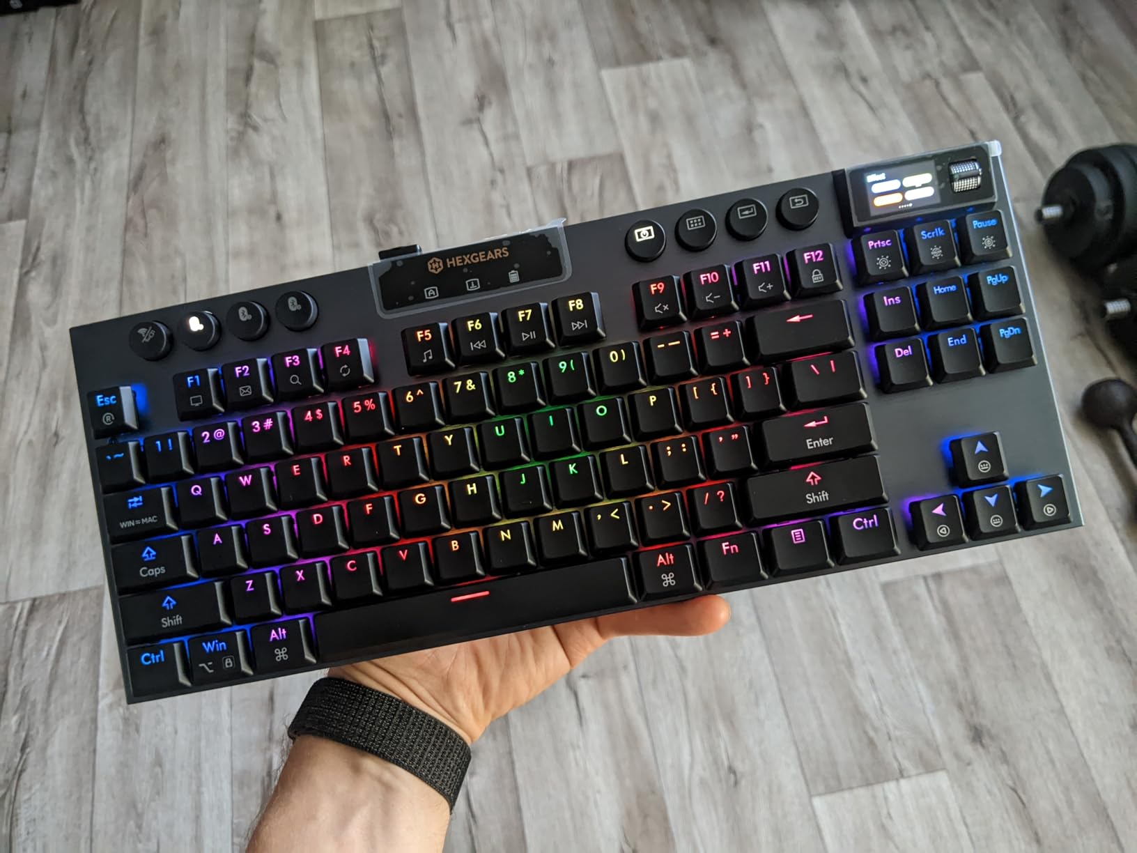 Hexgears Immersion A3 TKL Low-Profile Wireless Mechanical Keyboard, BT5.0/2.4GHz/USB-C Hot-Swappable Tactile Switches, RGB Backlit, Display Screen & 5800mAh Battery Gaming Keyboard for Pc/Mac/Tablet - Customer Photo 1