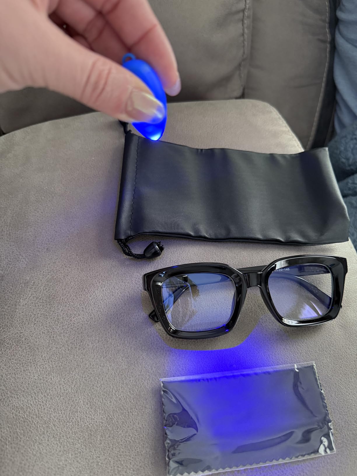 IBOANN Oversized Blue Light Glasses Computer Glasses with Preppy Look for Women and Men - Customer Photo 1