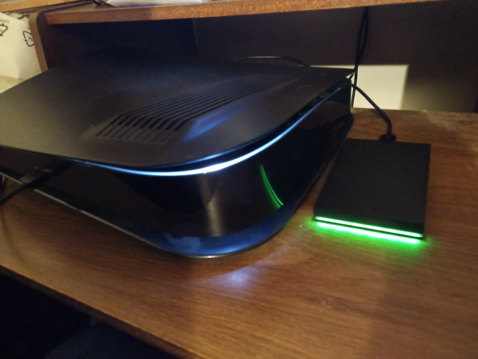 Seagate Game Drive for Xbox 5 TB External Hard Drive Portable HDD - USB 3.2 Gen 1, Black with Built-in Green LED bar, Xbox Certified, 3 Year Rescue Services(STKX5000403) - Customer Photo 4
