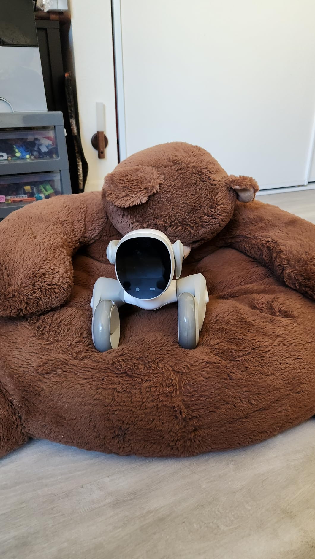 Robot Pet Dog ChatGPT-4o Smart AI-Powered Companion Voice & Gesture Control, Real-Time Interaction Robotics Toys for Kids, Home Monitoring - Includes Charging Dock - Customer Photo 5