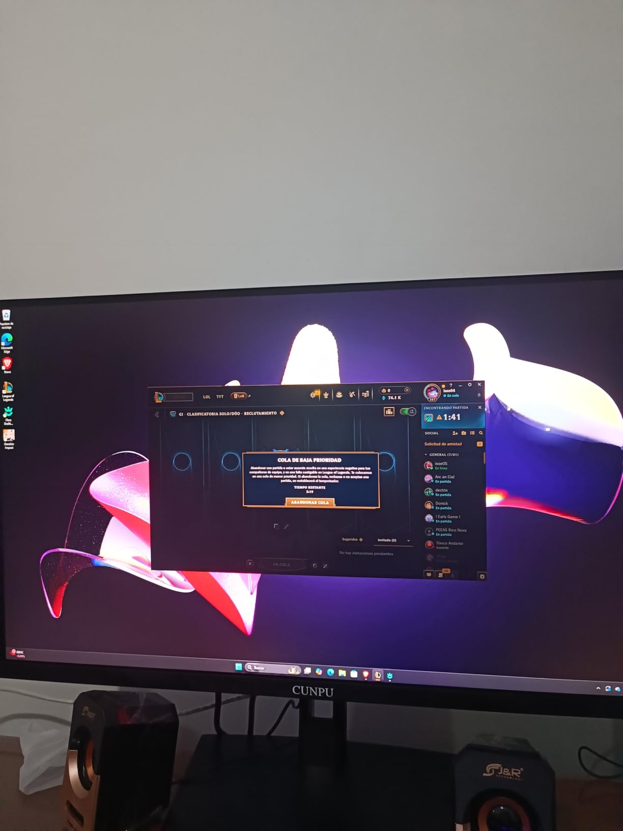 27 Inch 4K 144/160Hz Gaming Monitor, UHD 3840x2160 Fast IPS Panel PC Monitor, 135% sRGB, HDR400Nit, Freesync & G-sync, Support PS5 Xbox 4K 120Hz, HDMI 2.1,DP 1.4, Height/Vertical Adjustment - Customer Photo 1