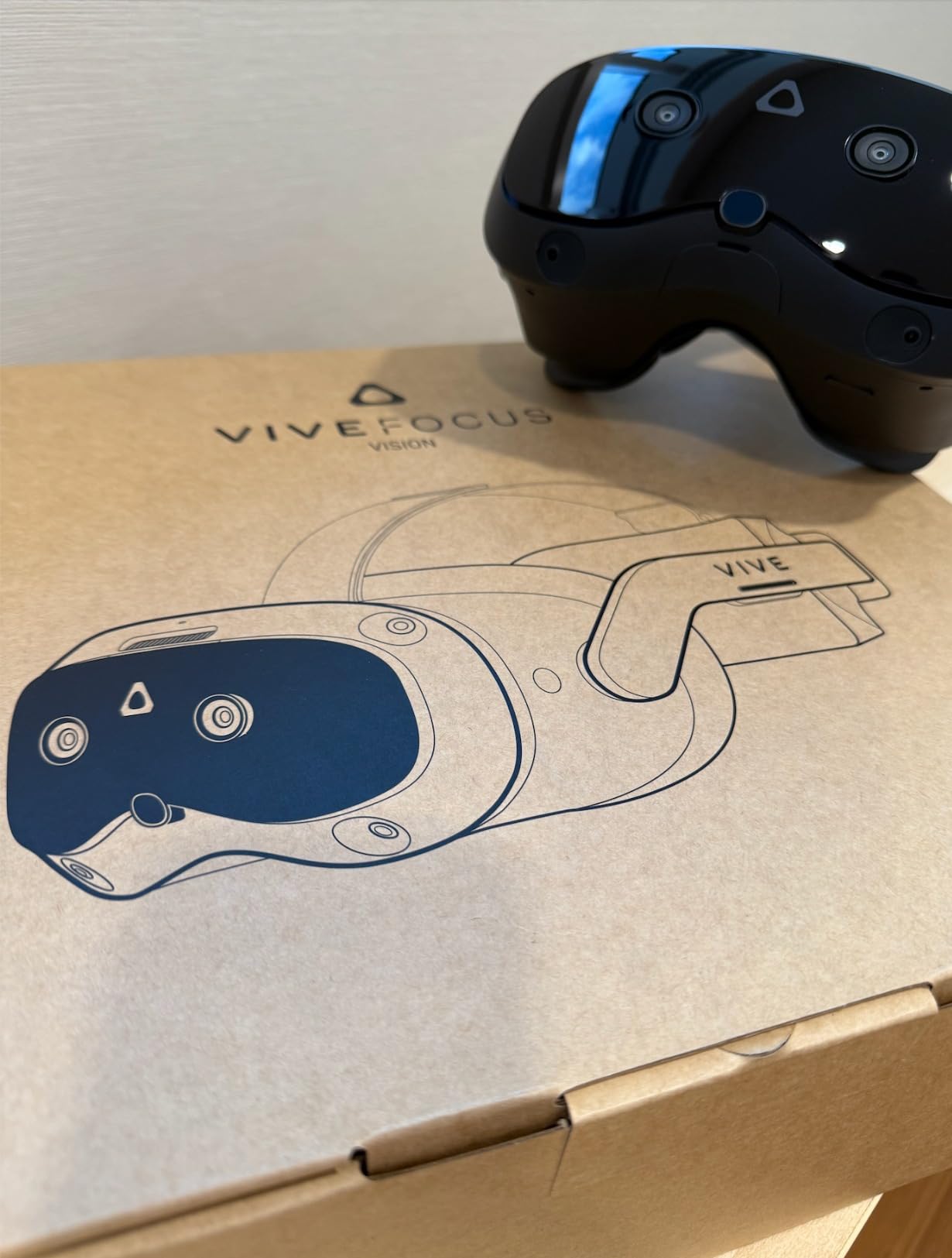 HTC Vive Focus Vision - Mixed Reality and PC VR Headset + Controllers - Consumer Edition | Standalone Plus Pc VR, 2448×2448 per Eye, 120 Degree FOV, 12GB RAM, Hot-Swap Battery, Eye and Hand Tracking customer photo 1