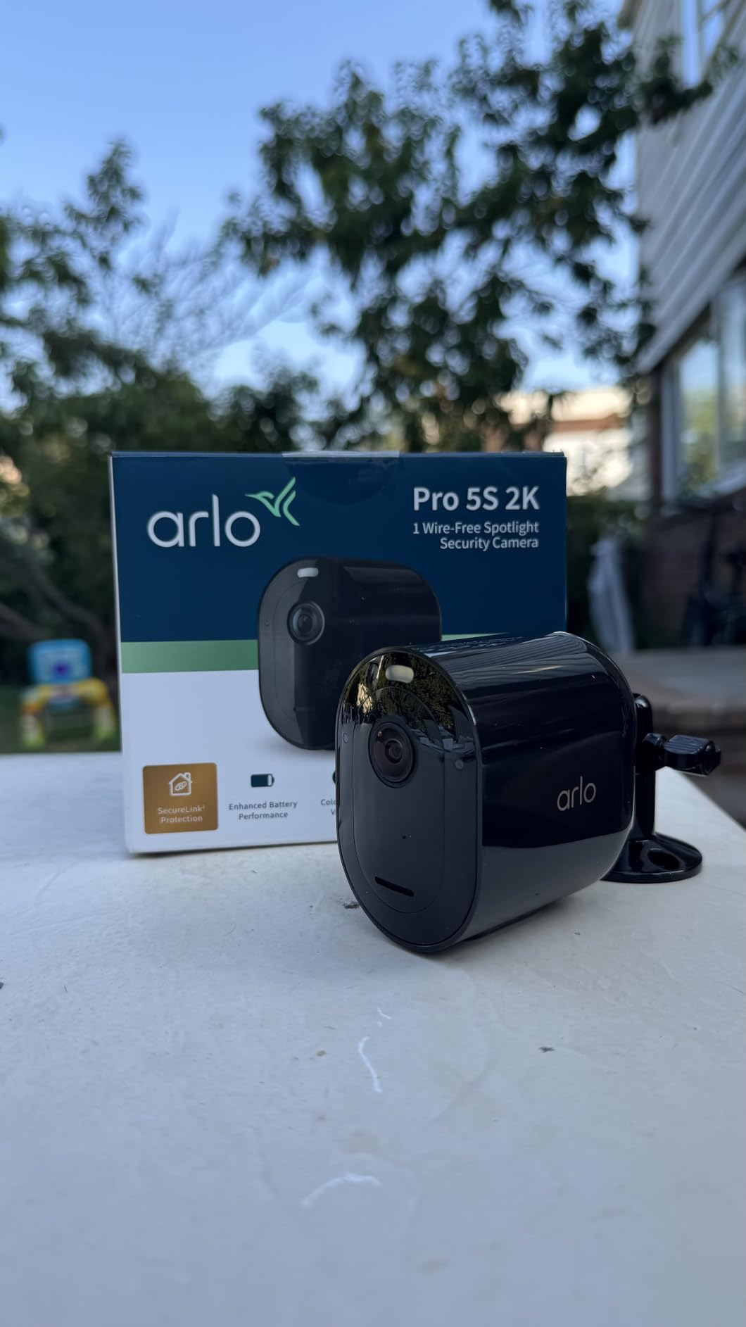 Arlo Pro 5S Spotlight Security Camera 2K HDR | Outdoor | Wireless | Dual-Band Wi-Fi Connects to Strongest Network |12X Zoom, 2-Way Audio, Siren, Color Night Vision,Live Stream(White, 4 Cameras) - Customer Photo 1
