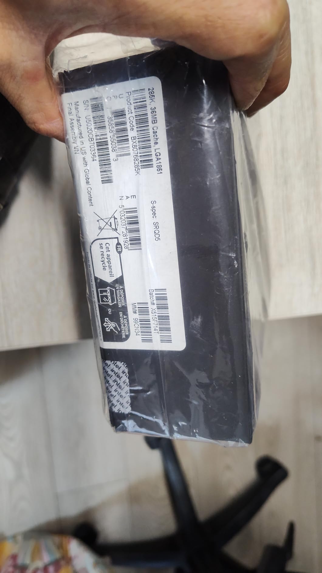 Intel Core Ultra 9 285K Tetracosa-core [24 Core] 3.70 GHz Processor - OEM Pack - Box - Customer Photo 3