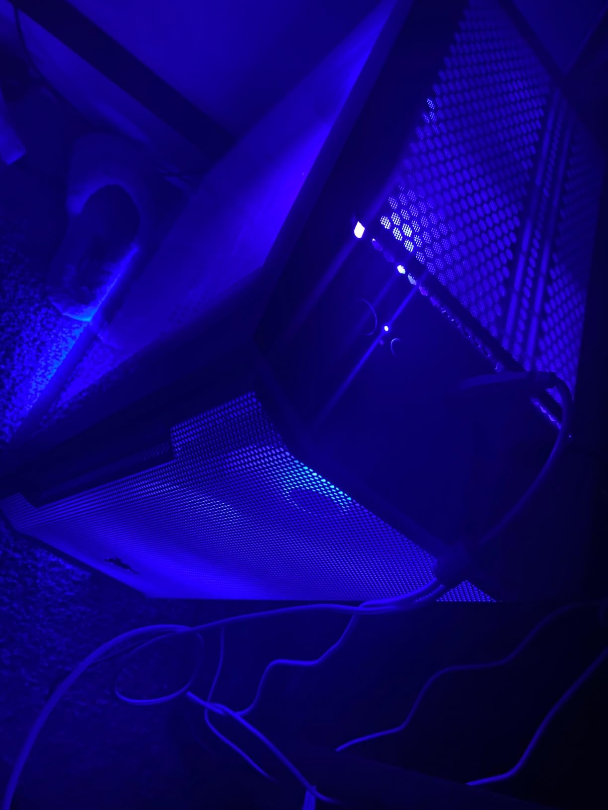 Skytech Gaming Archangel Desktop PC, Ryzen 5 5500 3.6 GHz (4.2GHz), NVIDIA RTX 3050 6GB, 500GB NVMe SSD, 16GB DDR4 RAM 3200, 650W Gold PSU, Wi-Fi, Win 11 - Customer Photo 2