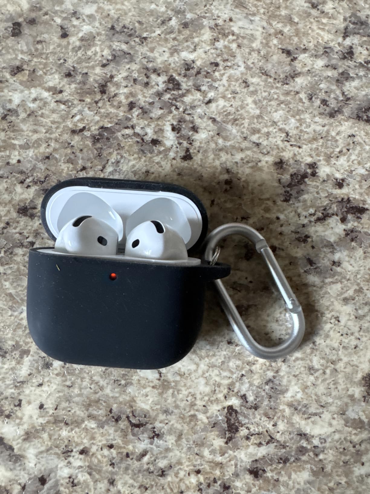Apple AirPods 4 Wireless Earbuds, Bluetooth Headphones, Personalized Spatial Audio, Sweat and Water Resistant, USB-C Charging Case, H2 Chip, Up to 30 Hours of Battery Life, Effortless Setup for iPhone - Customer Photo 1