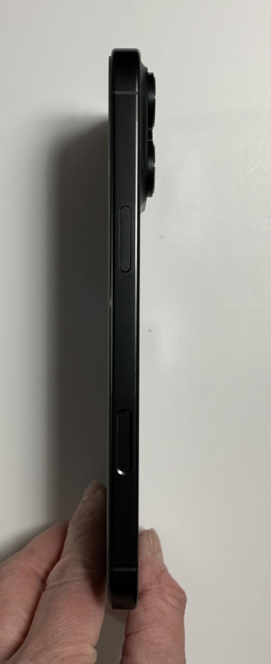 Apple iPhone 16 Pro Max, US Version, 256GB, Black Titanium - Unlocked (Renewed) - Customer Photo 4