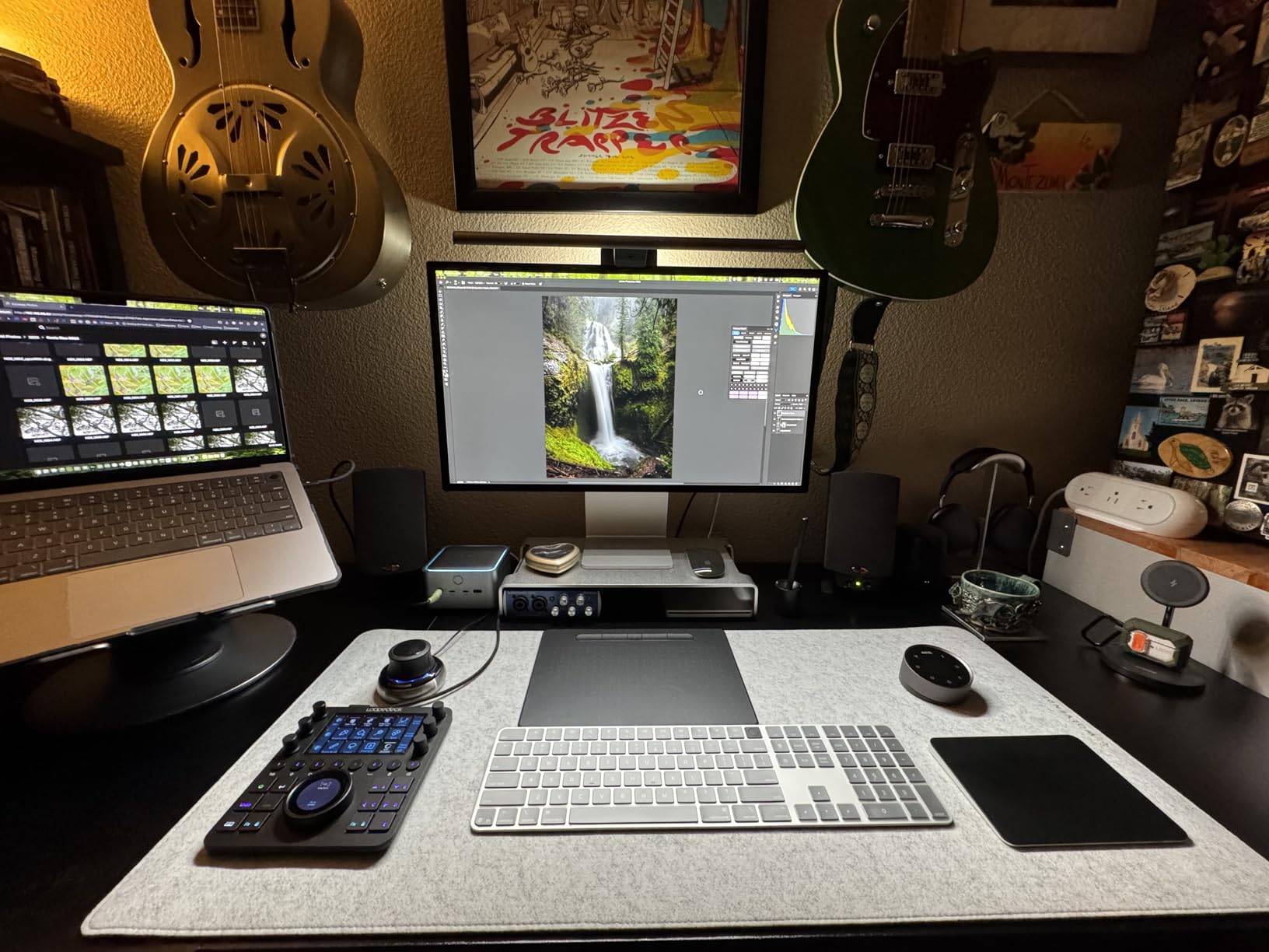 BenQ ScreenBar Halo 2 LED Monitor Light - Wireless Controller, Backlight, Motion Sensor, Adjustable Brightness/Color Temperature, Eye-Care Light Bar, No Screen Glare, Space Saving, USB Powered - Customer Photo 1