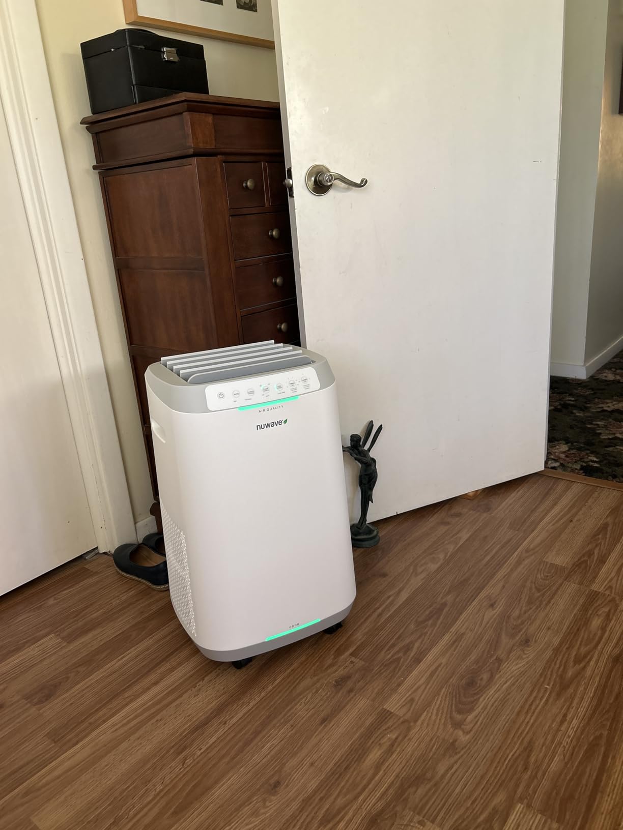 Nuwave Forever Smart Air Purifier for Home, Never Replace Air Filter System, Patented 7-Stage Filtration, Cleans Large Room up to 2,002 Sq Ft, Adjustable Flow Panel, Washable & Reusable Filters - Customer Photo 1