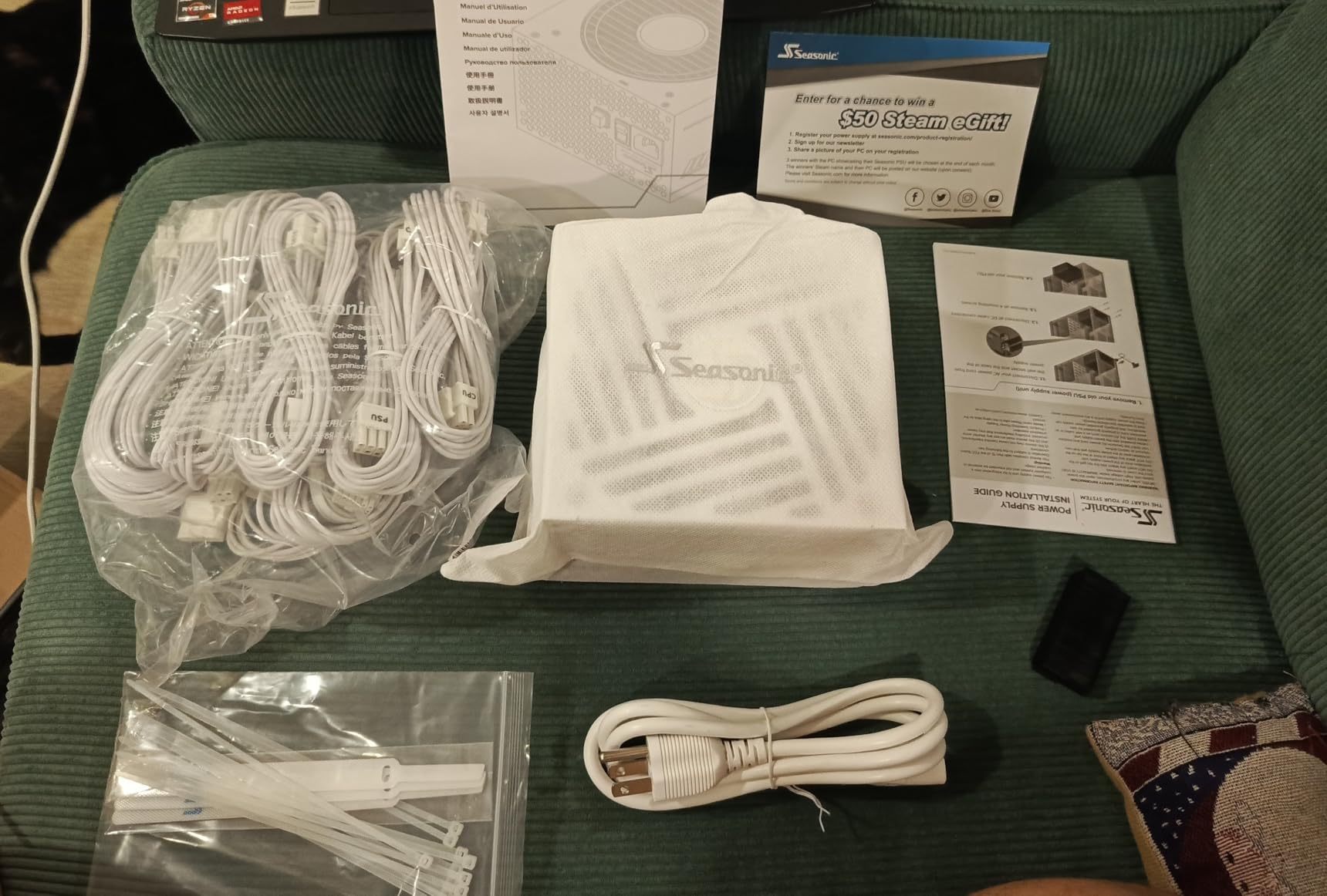 Seasonic Focus GX-1000-1000W - 80+ Gold - ATX 3.0 & PCIe 5.0 Ready - Fully Modular - Premium Japanese Capacitors - 10 Year Warranty - Nvidia RTX 40/50 & AMD GPU Compatible - Customer Photo 2