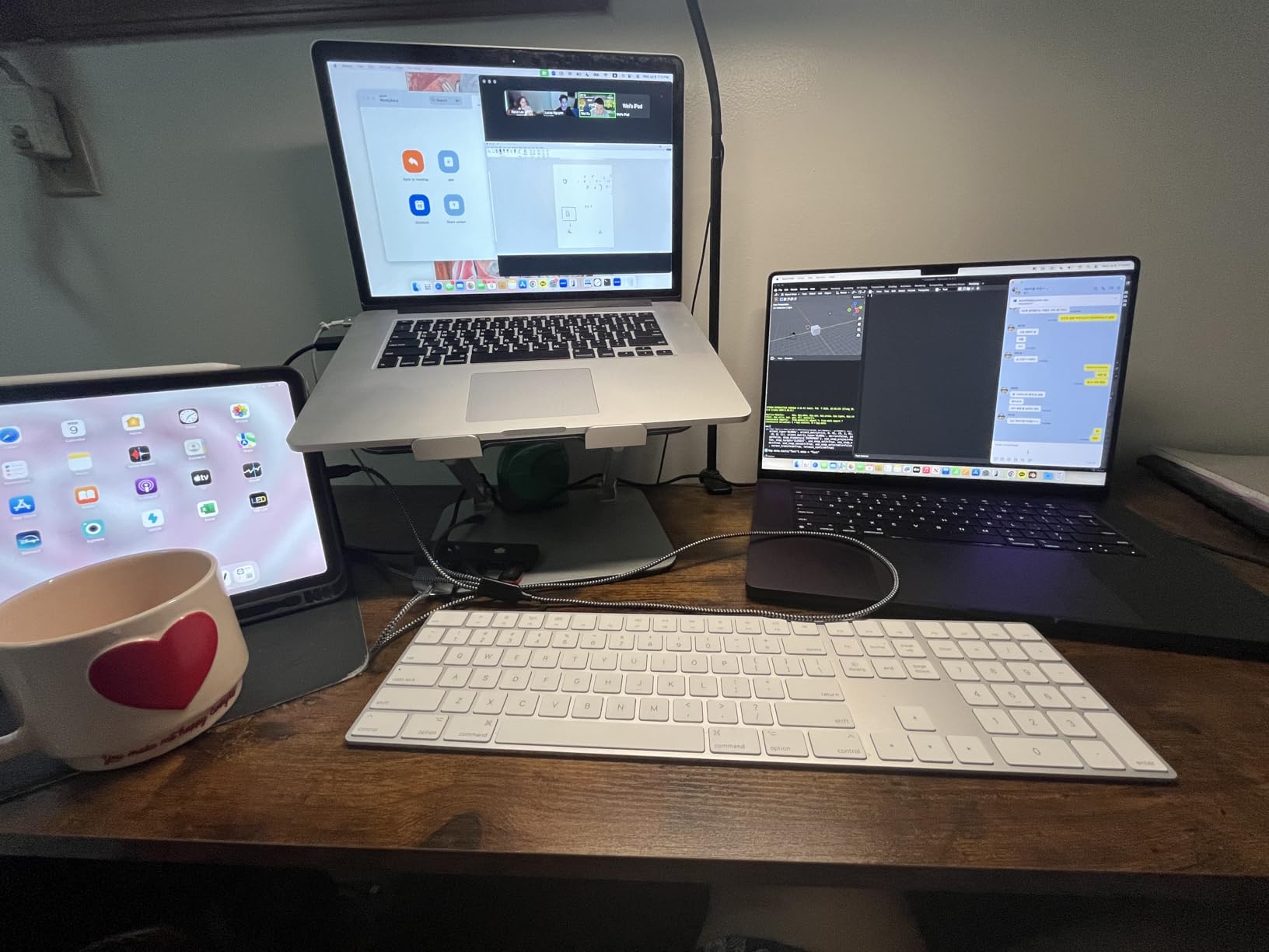 Apple 2024 MacBook Pro Laptop with M4 Pro, 14‑core CPU, 20‑core GPU: Built for Apple Intelligence, 16.2-inch Liquid Retina XDR Display, 24GB Unified Memory, 512GB SSD Storage; Space Black - Customer Photo 3