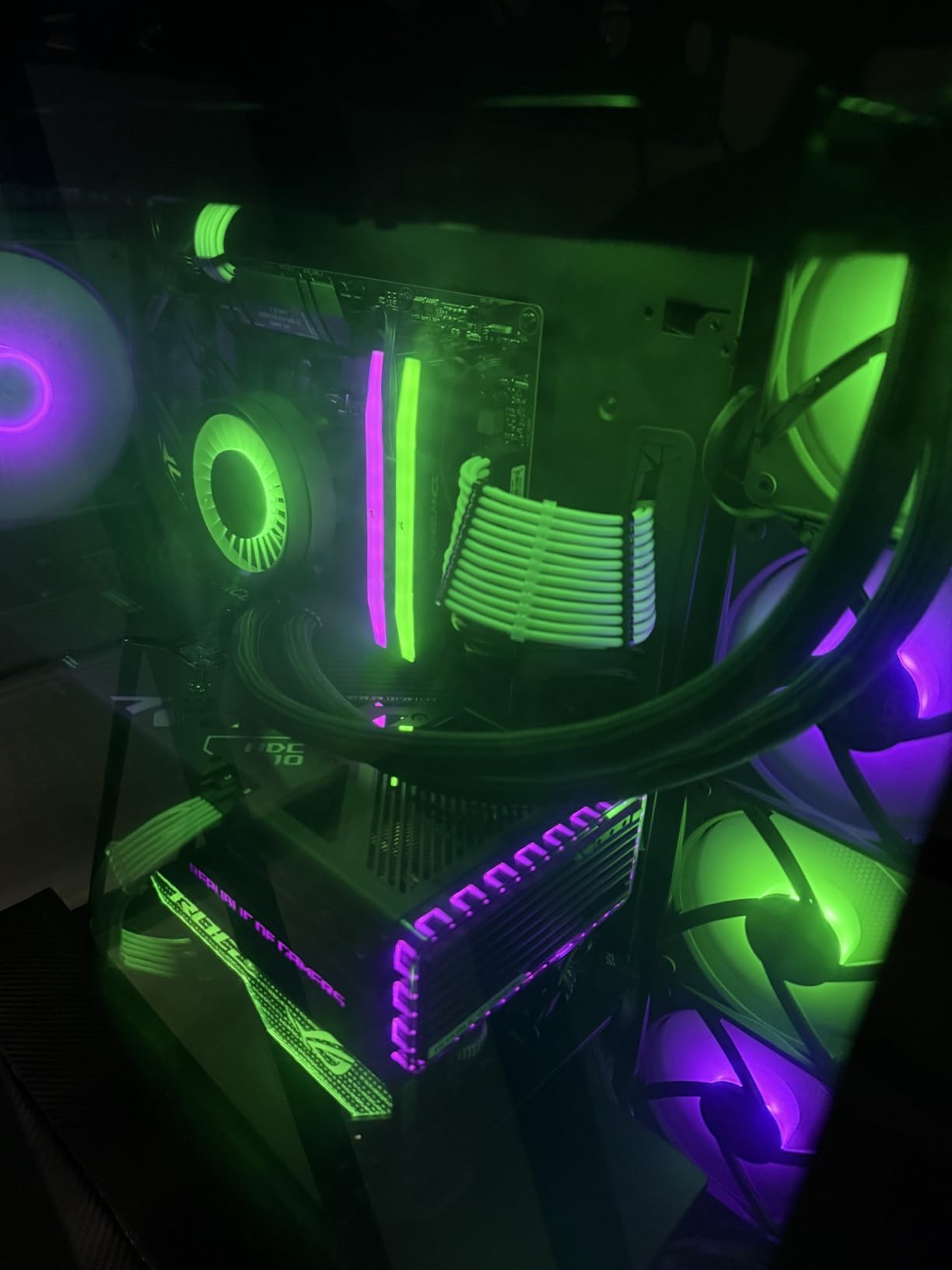 ARCTIC Liquid Freezer III Pro 360 A-RGB (White) - AIO CPU Cooler, 3 x 120 mm Water Cooling, 38 mm Radiator, PWM Pump, VRM Fan, AMD AM5/AM4, Intel LGA1851/1700 Contact Frame - White - Customer Photo 1